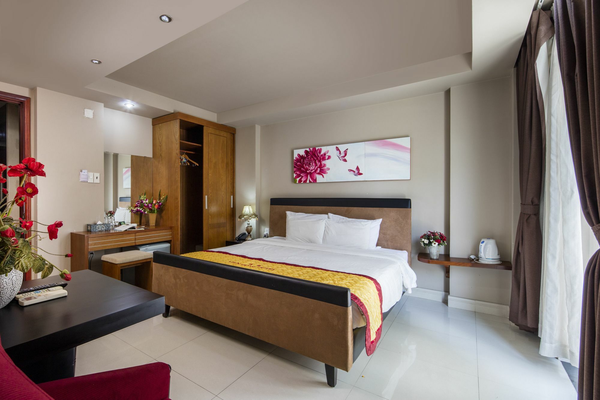 South Saigon Hotel *