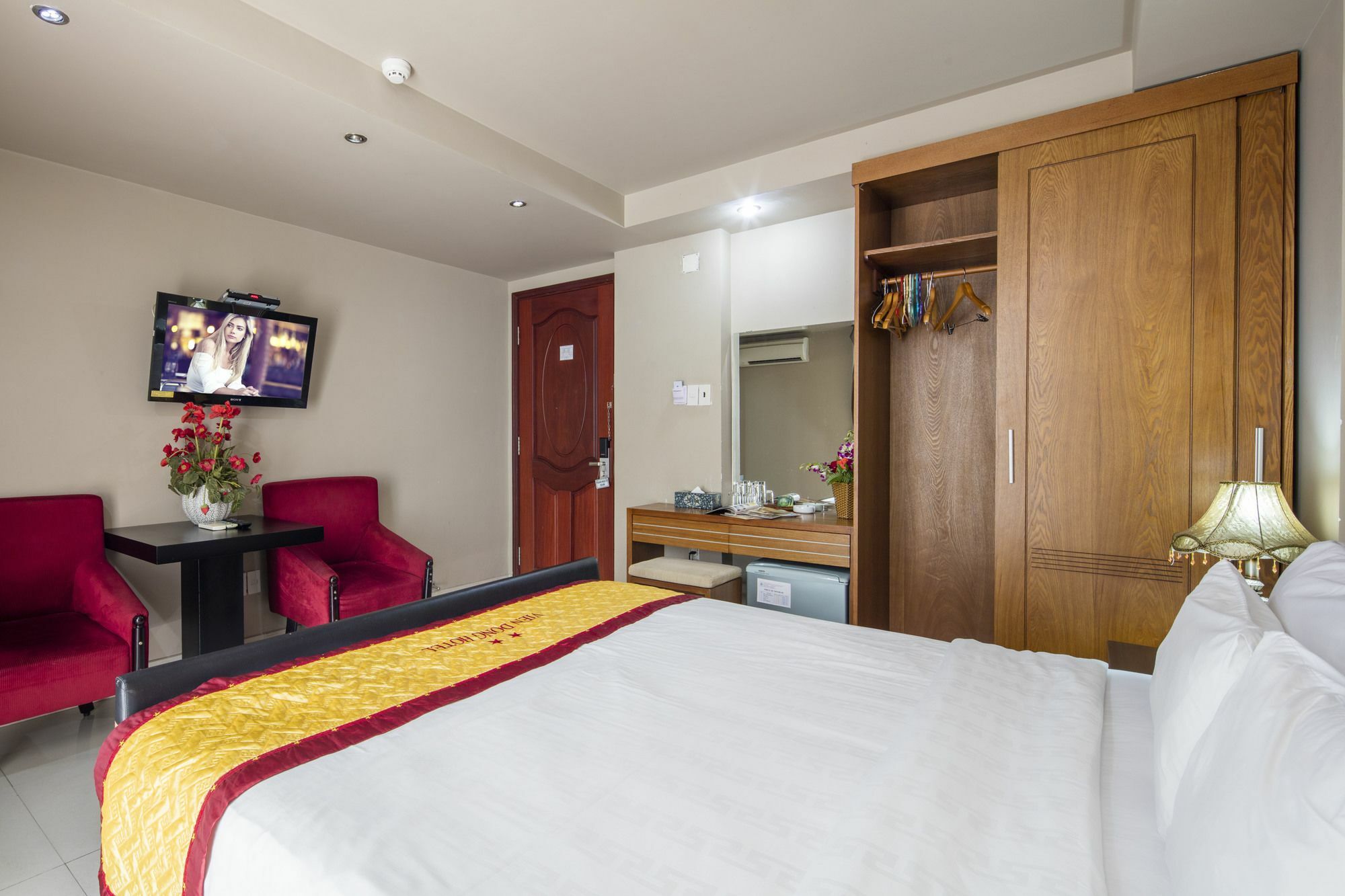 South Saigon Hotel