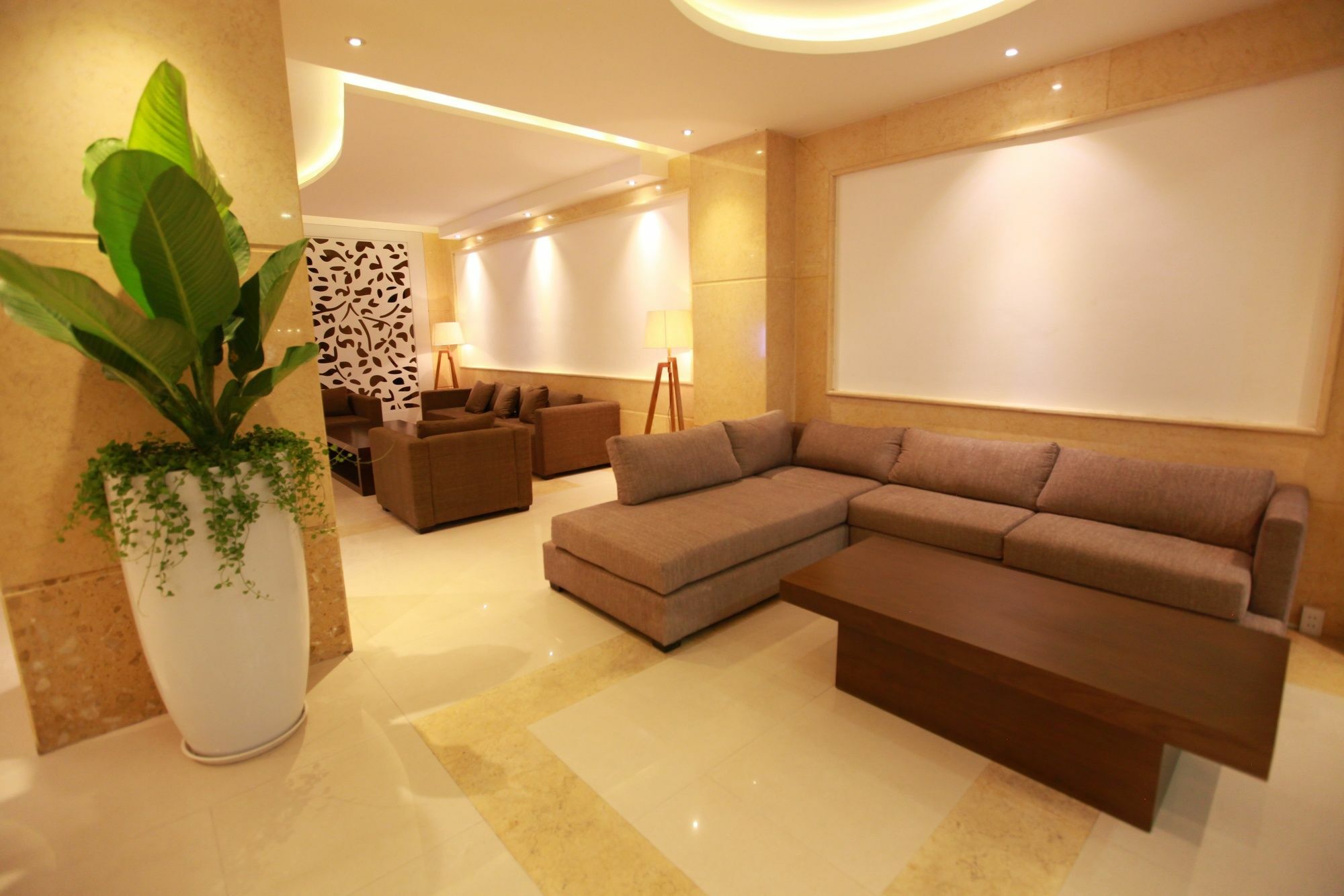 Hotel Minh Tam &