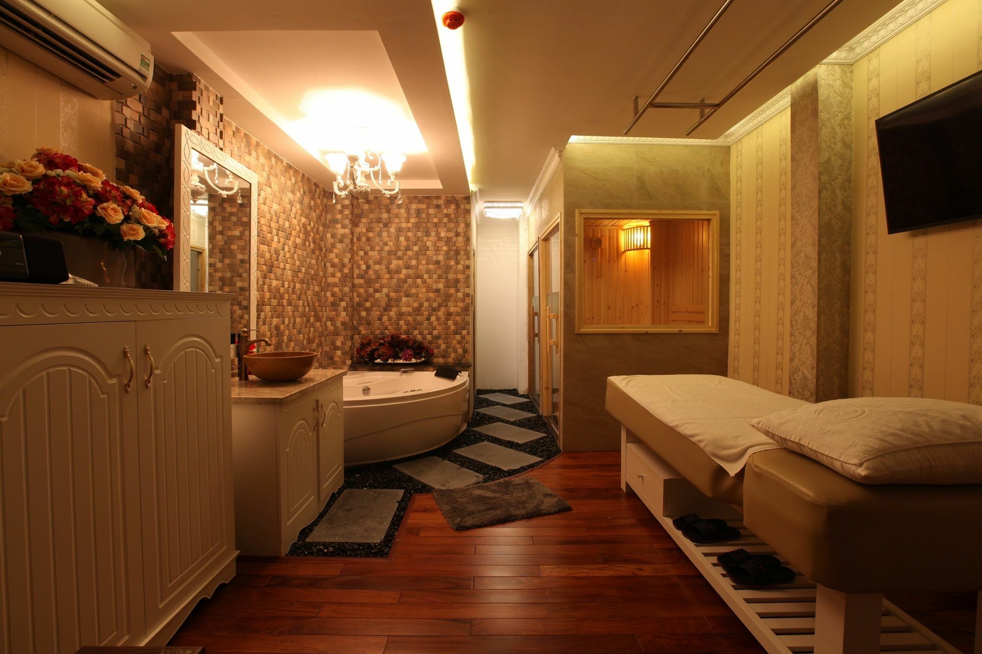 Hotel Minh Tam & 3*