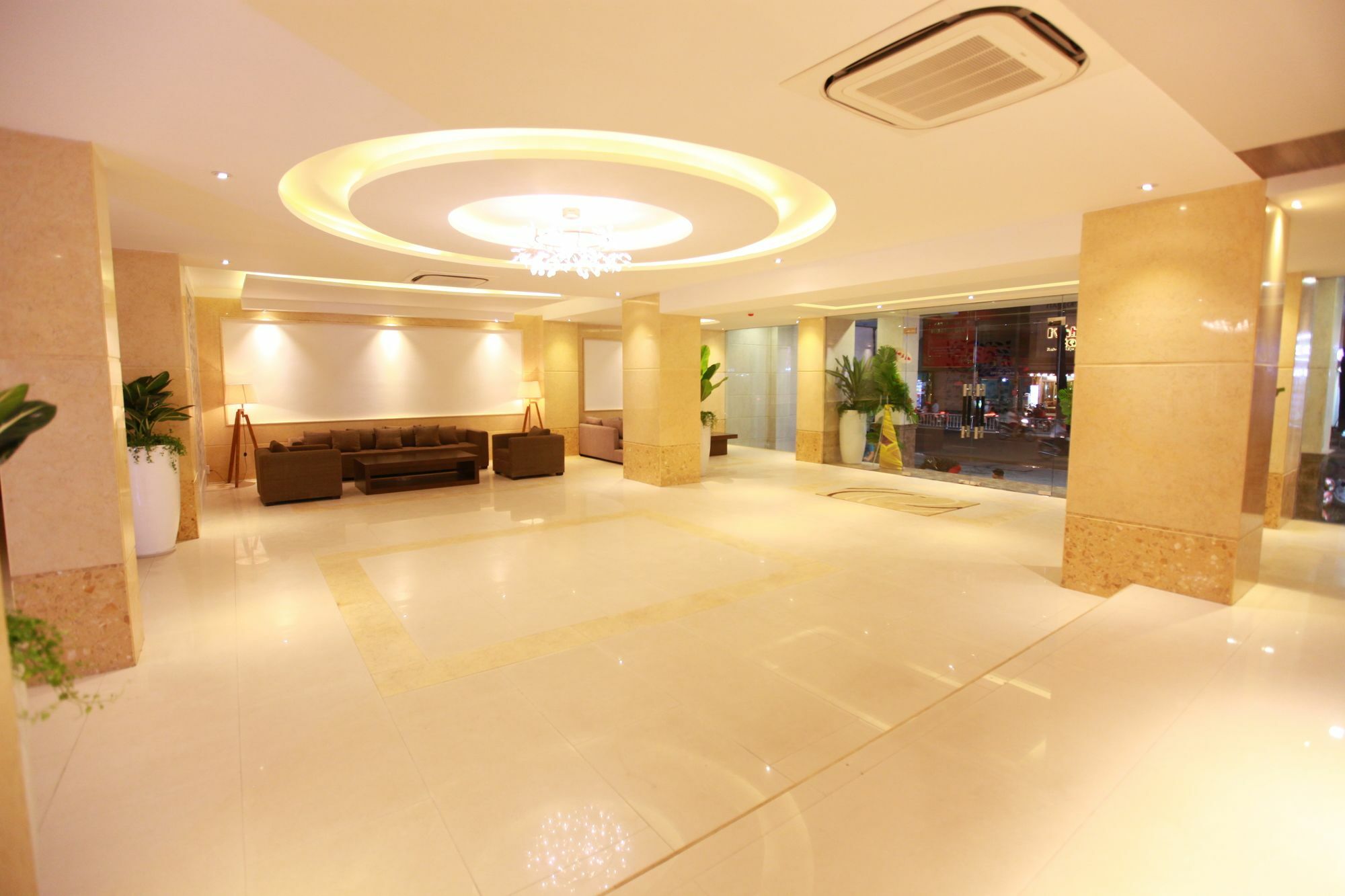 Minh Tam & Hotel 3*