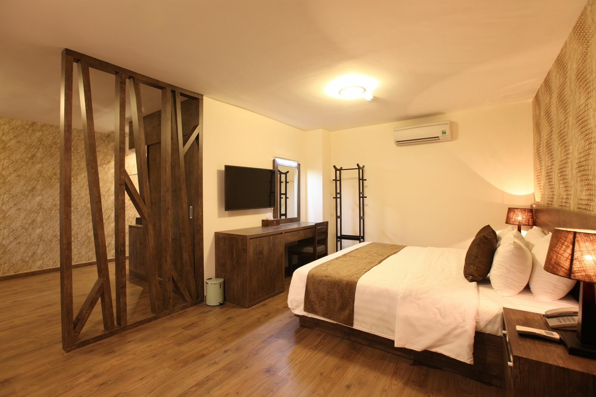 Minh Tam & Hotel 3*
