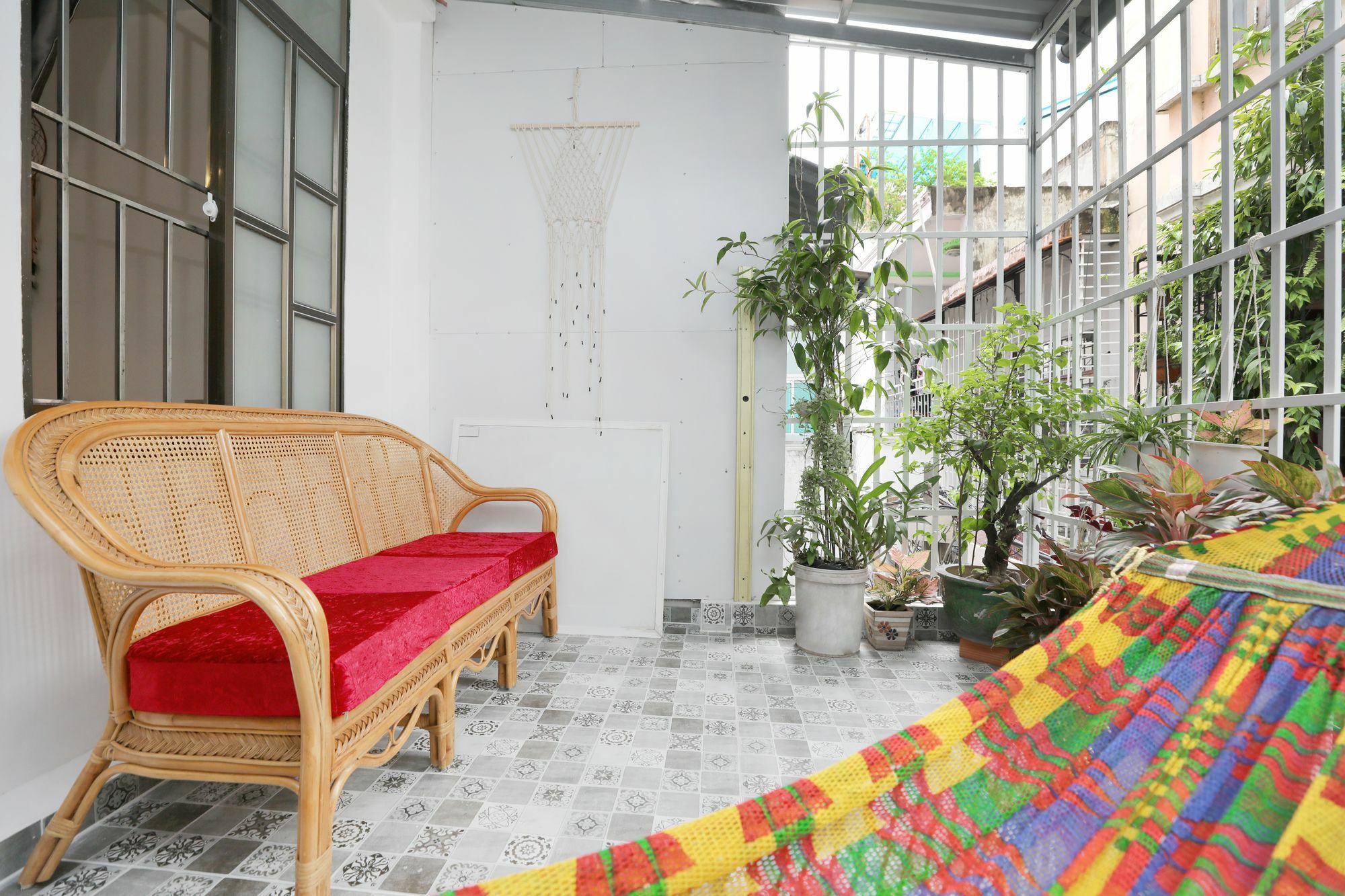 Saigon April Guest house