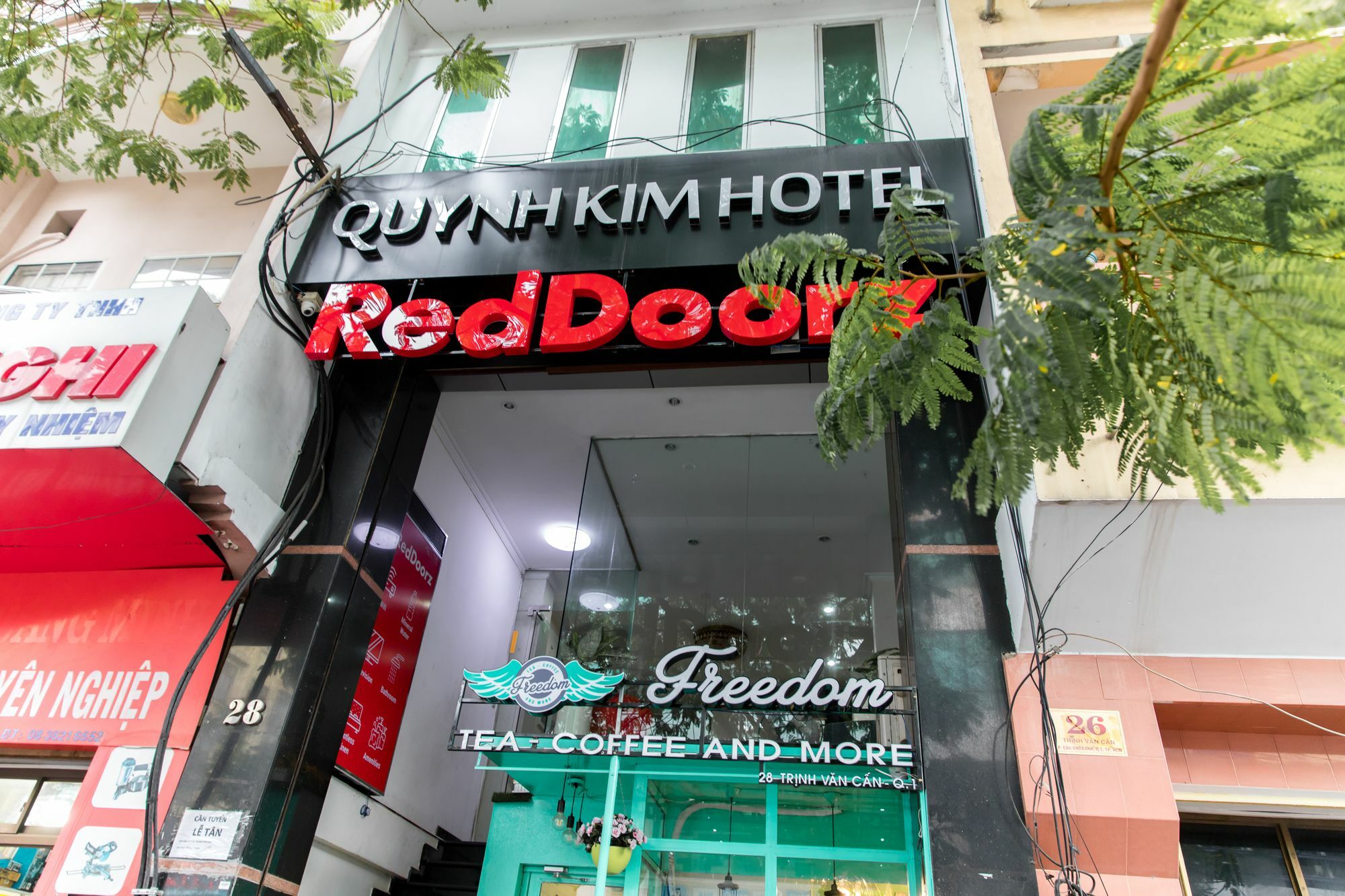 Reddoorz Near 23rd September Park 2*