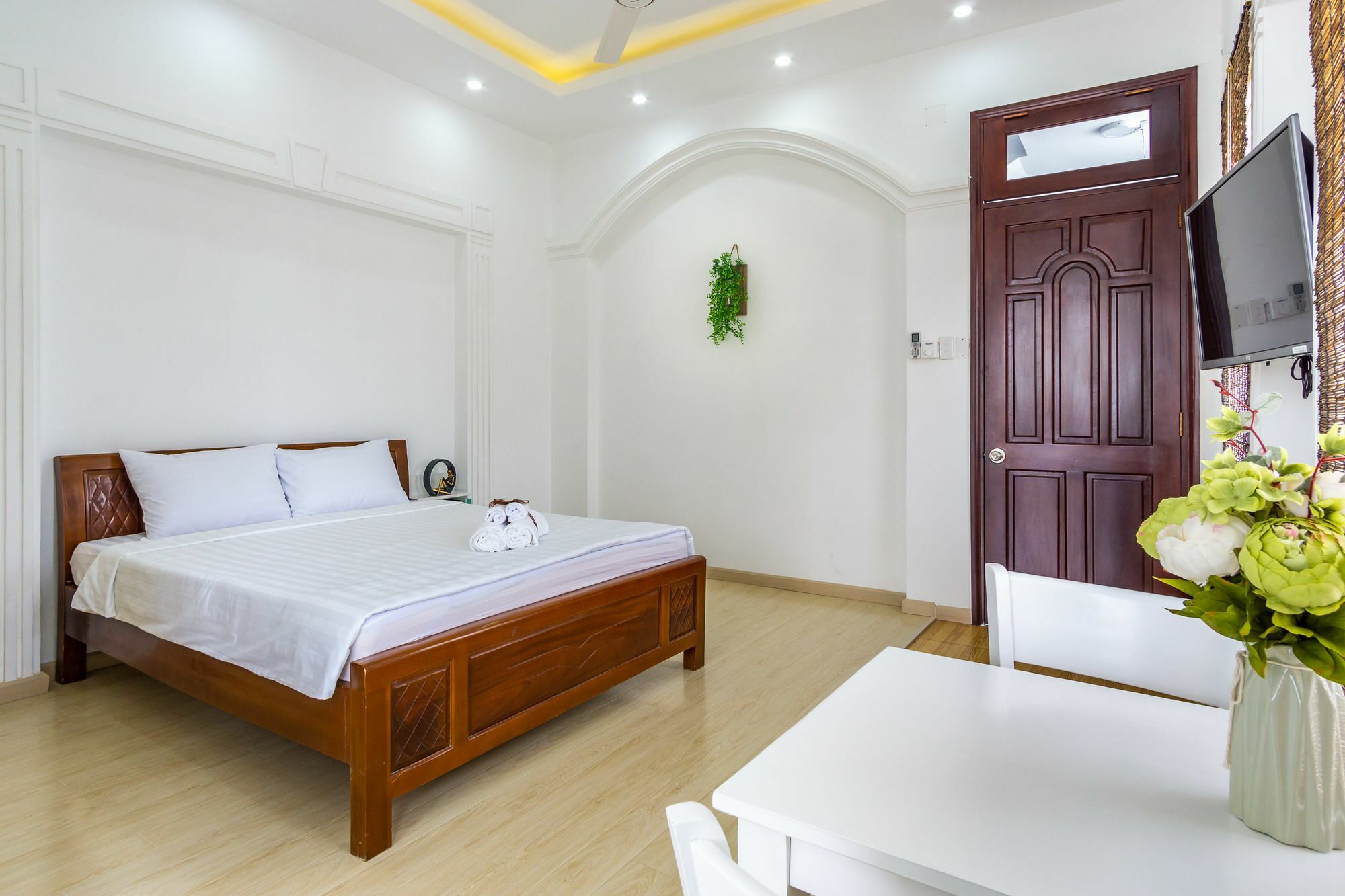 Apa Saigon * TP. Hồ Chí Minh