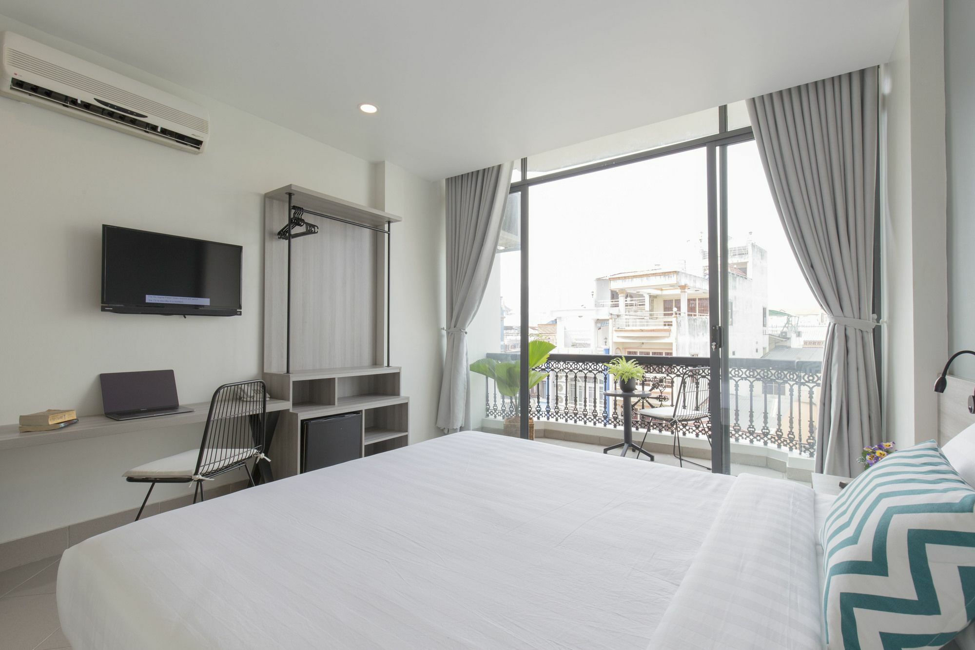 Kiera Hotel