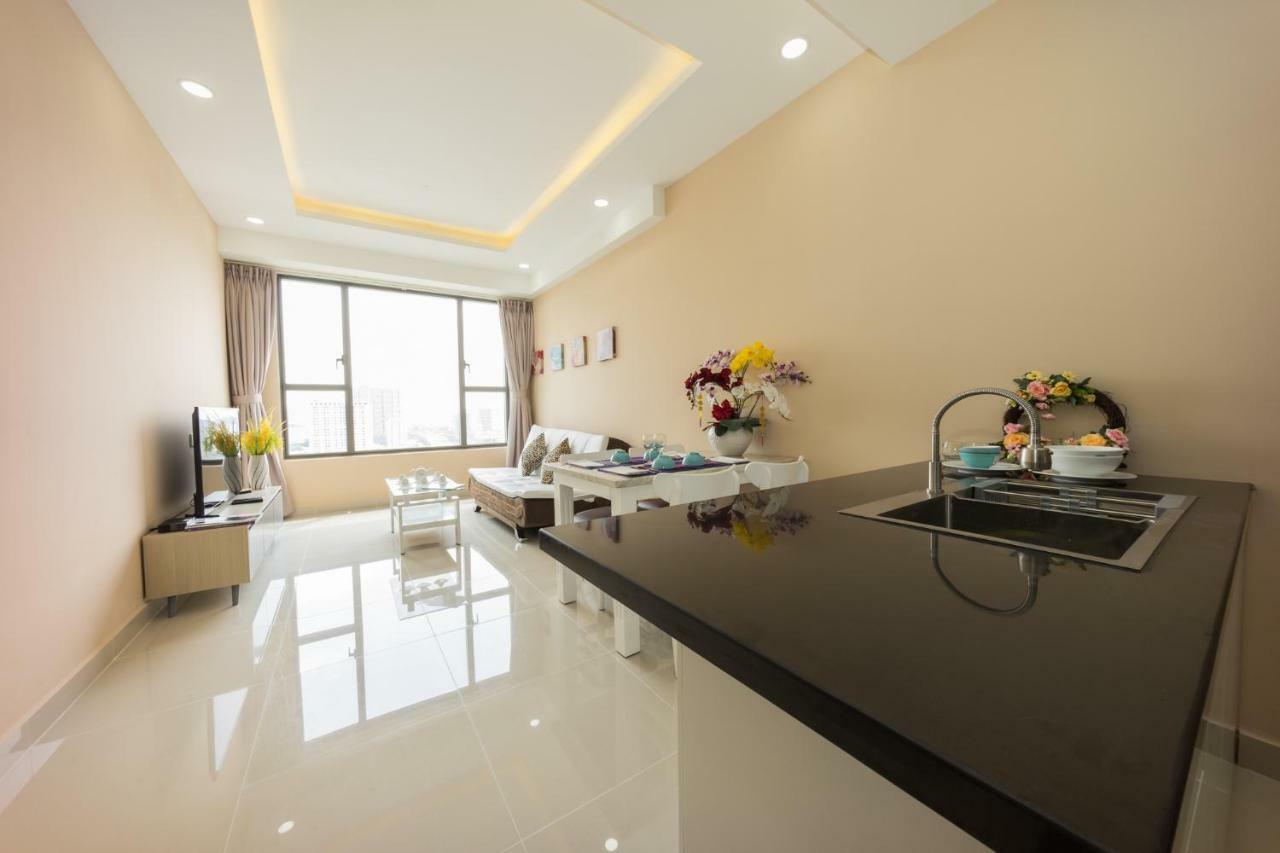 June Rivergate Luxury * Ho Chi Minh City