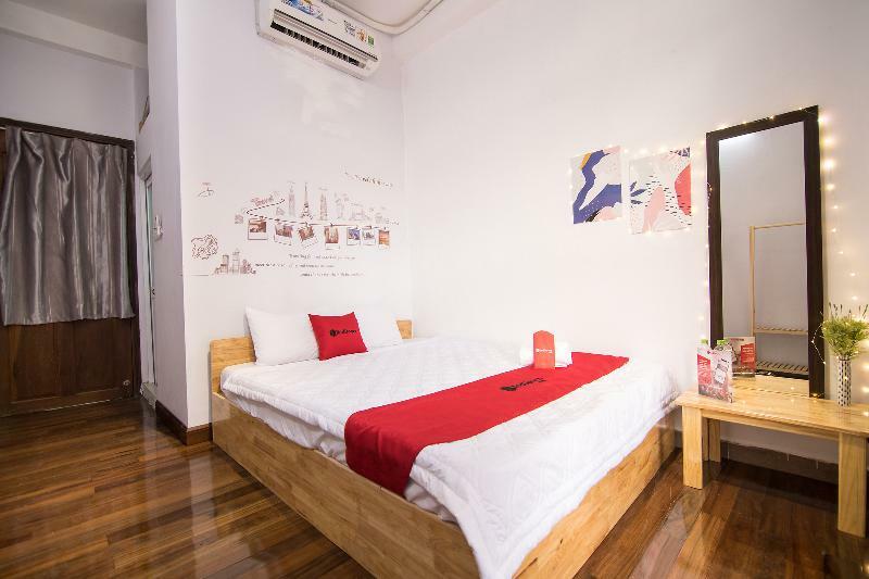 Reddoorz Near Bui Vien Walking Street 2 2* Ho Chi Minh City