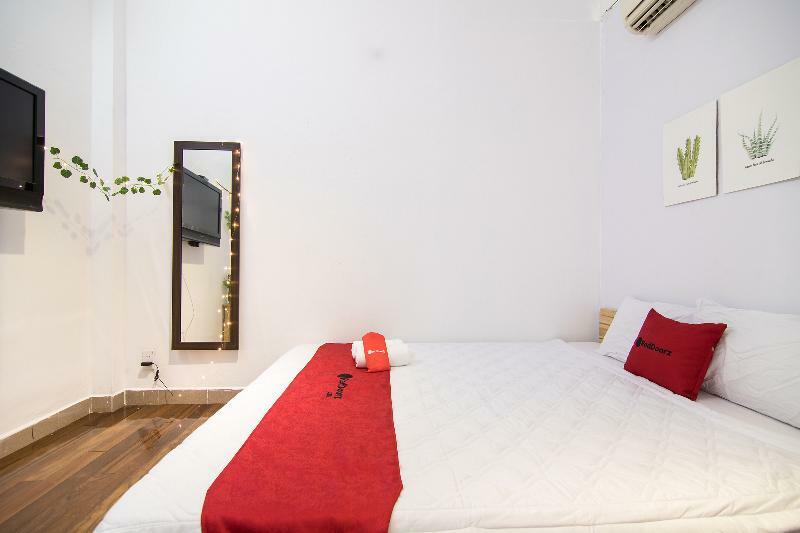 Reddoorz Near Bui Vien Walking Street 2 Hotel 2*