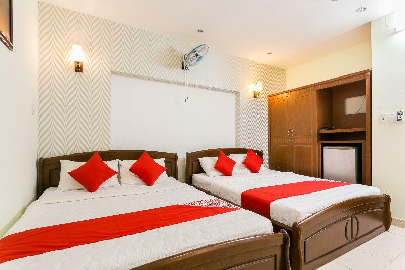 Hotel Hoang Yen Nhi By Zuzu 2*