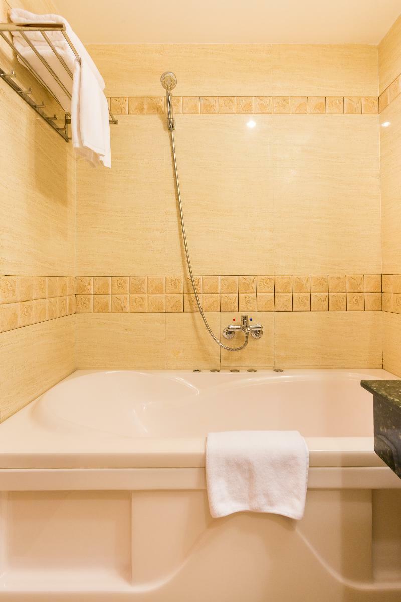 Hotel La Paix Sai Gon - Boutique 2*