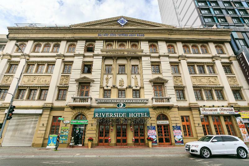 Riverside Saigon 3*