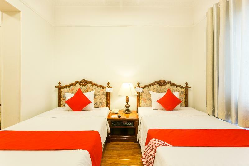 Riverside Saigon 3*