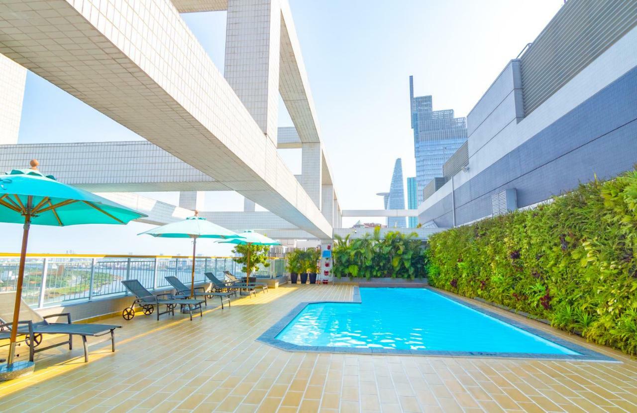 The Landmark Serviced - Managed By Peninsula Hotel 4*