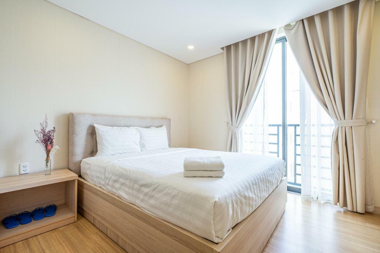 Luxy Park & - Notre Dame Ho Chi Minh City