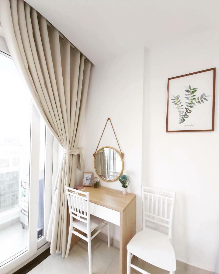 Jolie - 5b Pho Quang - Sky Center *
