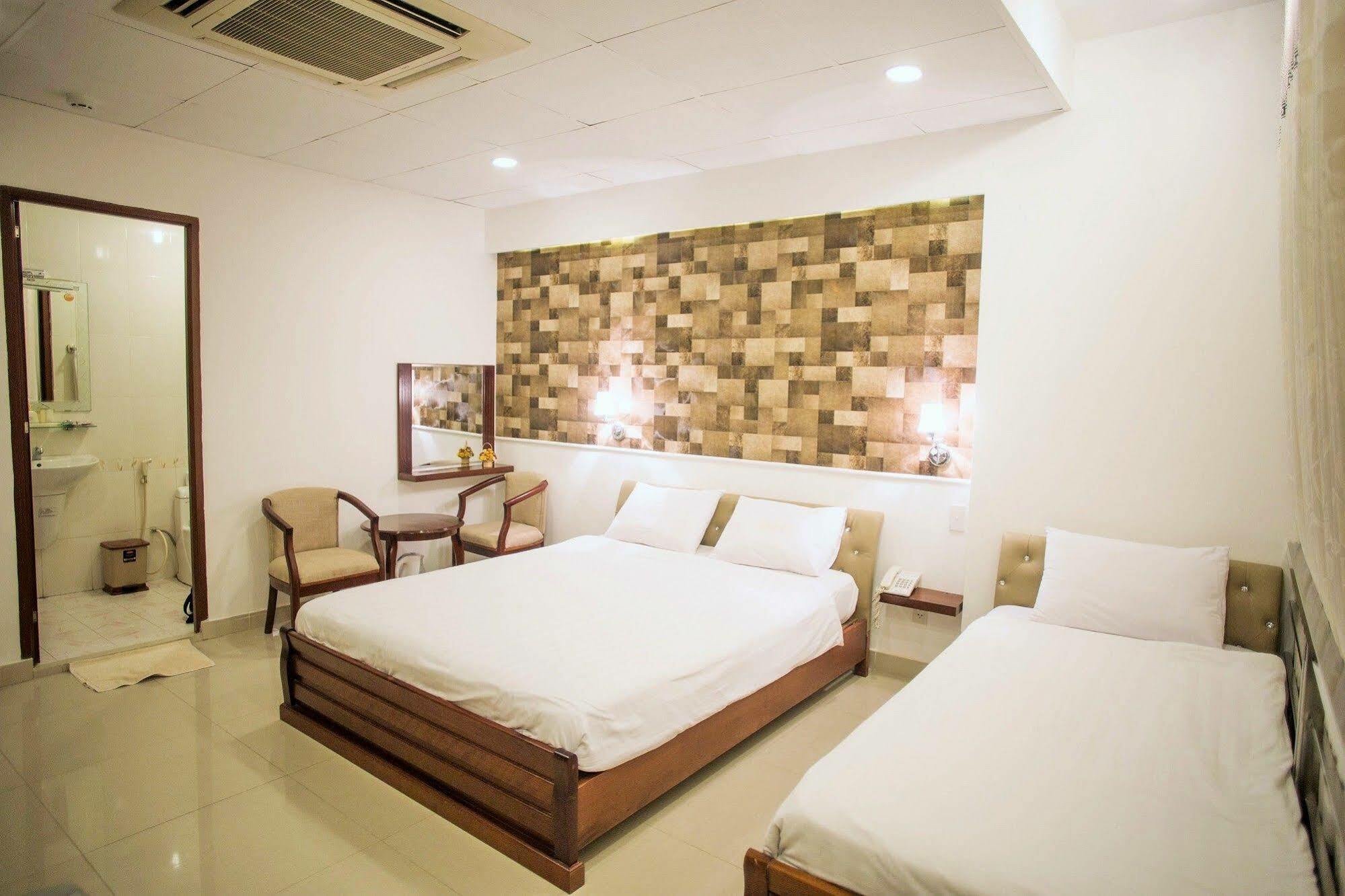 M&h Khách sạn