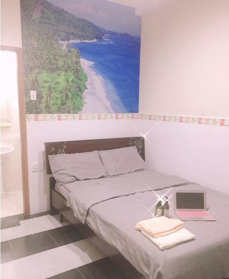 Hotel Expats Minh Quang *
