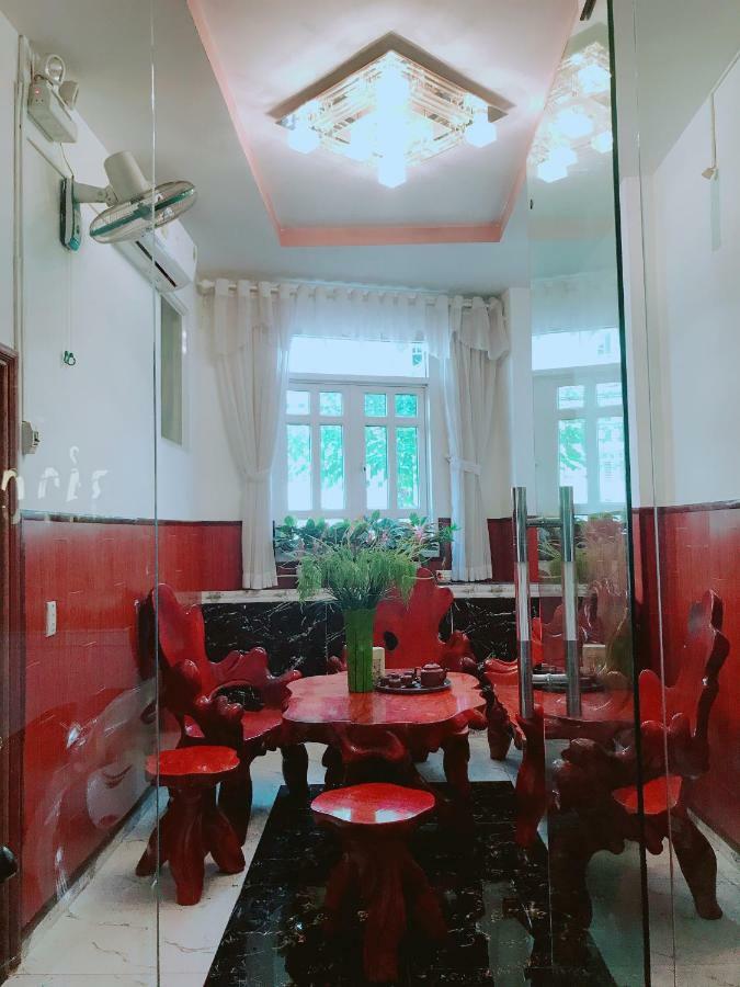 Khach San Ha Bao Chau 1 Hotel *