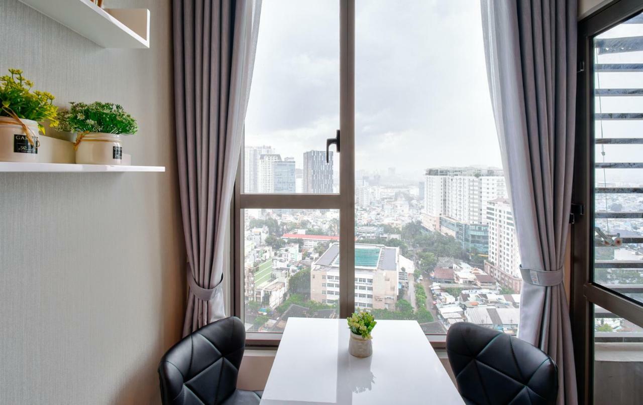 Saigon Banhada - Rivergate - Infinity Pool Apartment *