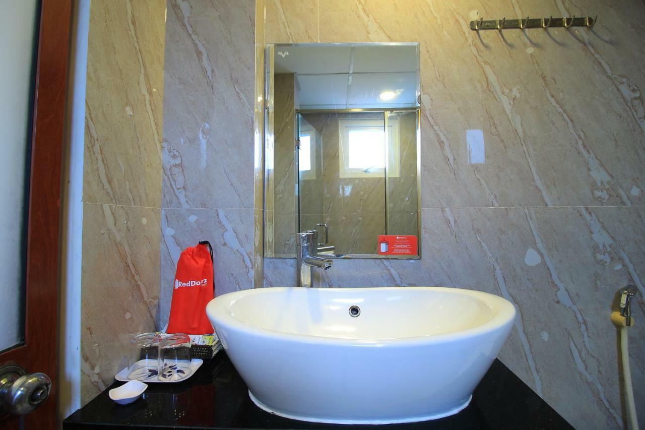 Valentine Boutique - 29 Bui Vien Street TP. Hồ Chí Minh