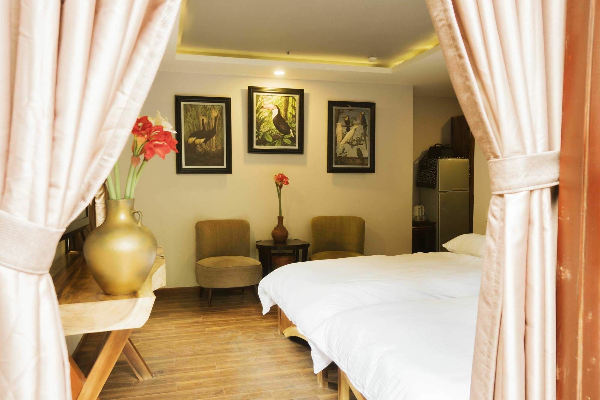 Khách sạn hẻo lánh 138 3*