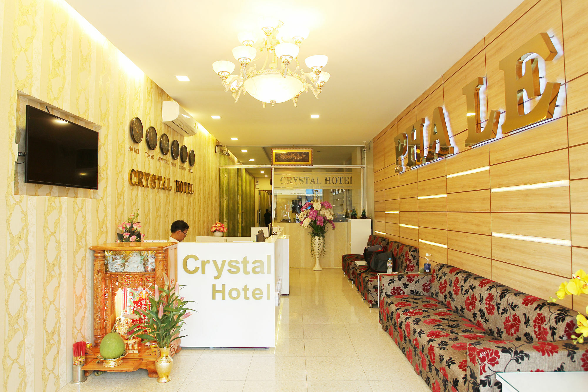 Saigon Crystal Hotel