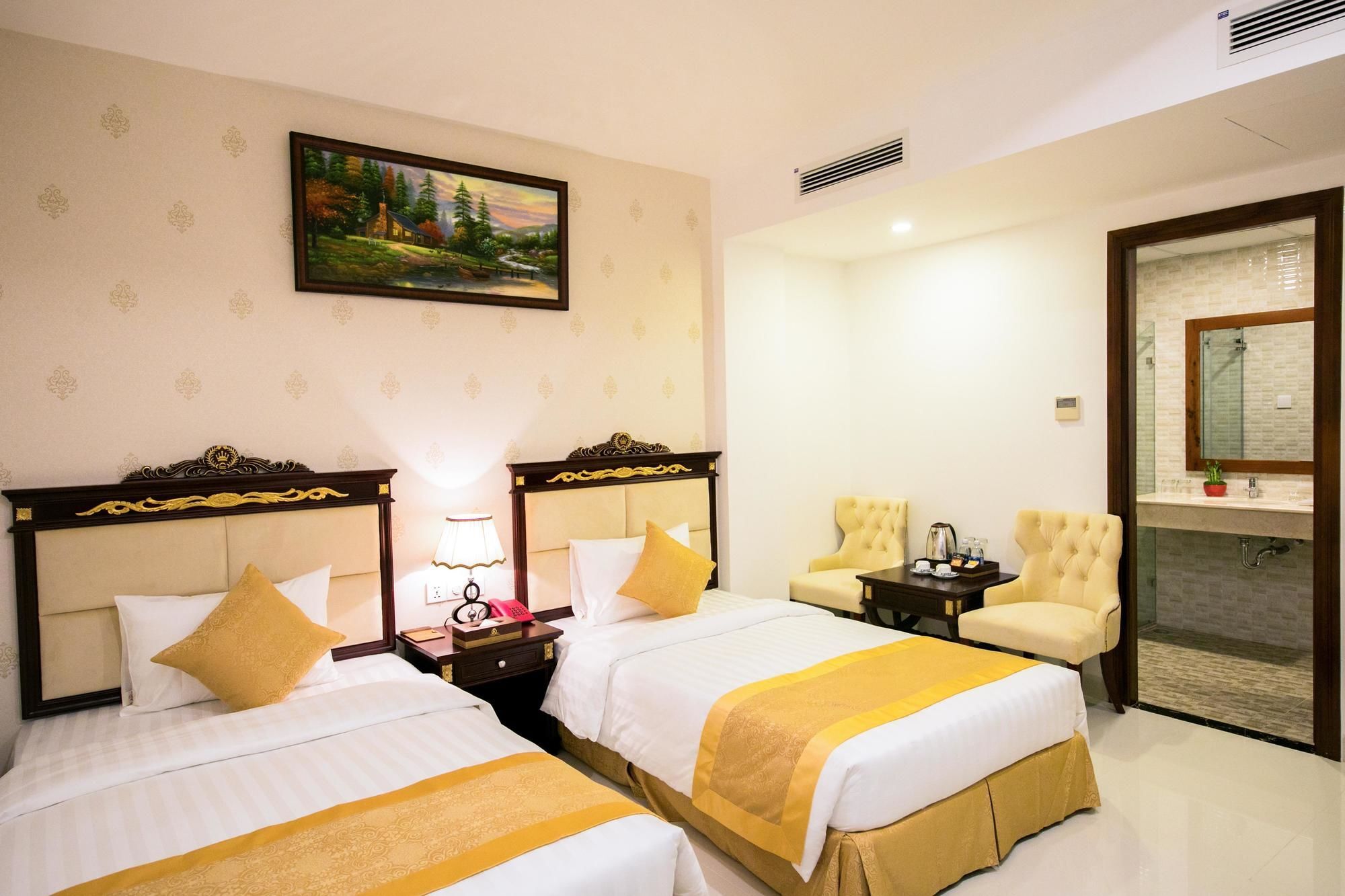 Le Saigon Hotel