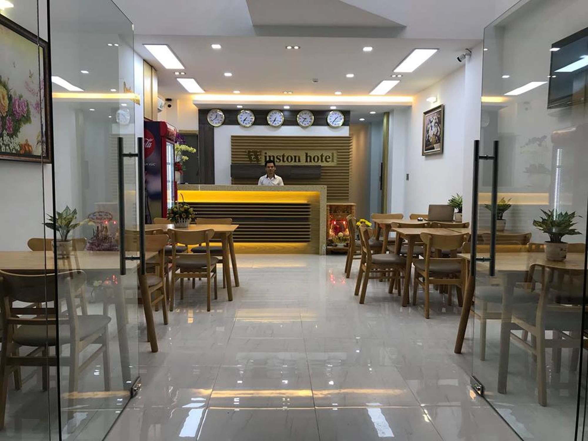 Winston Hotel 3*