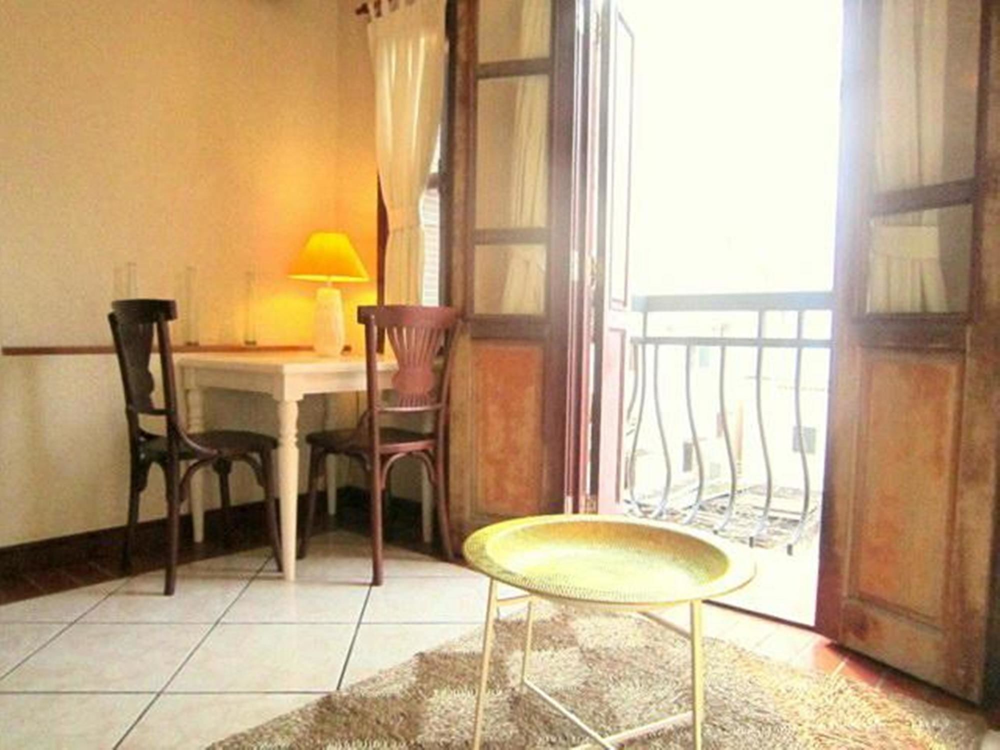 Cam Ly Boutique & * Ho Chi Minh City