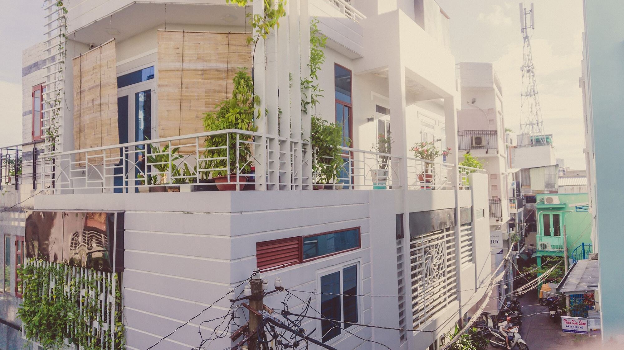 Hotel Sunny's House