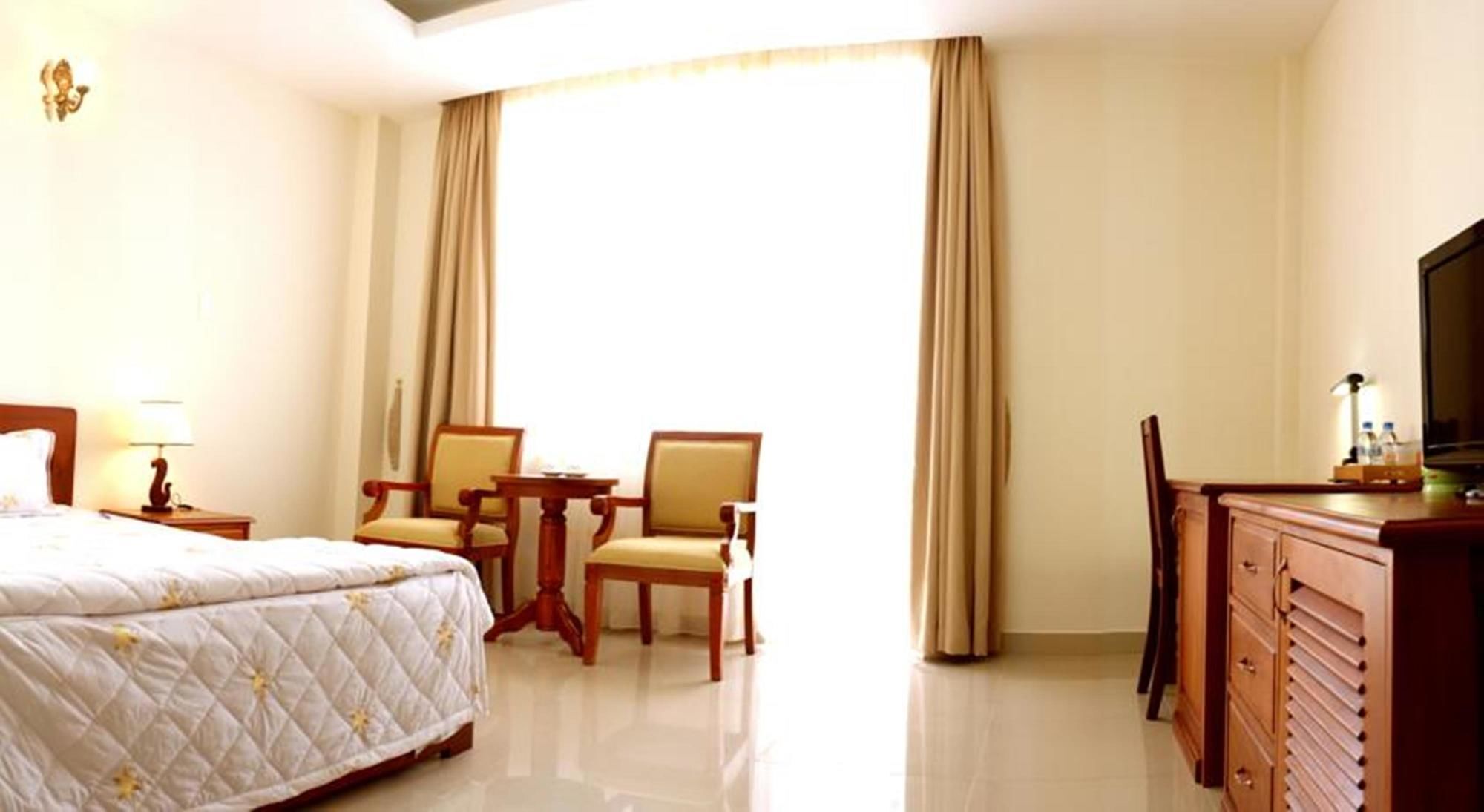 Hotel Tan Son Nhat 66a 3*