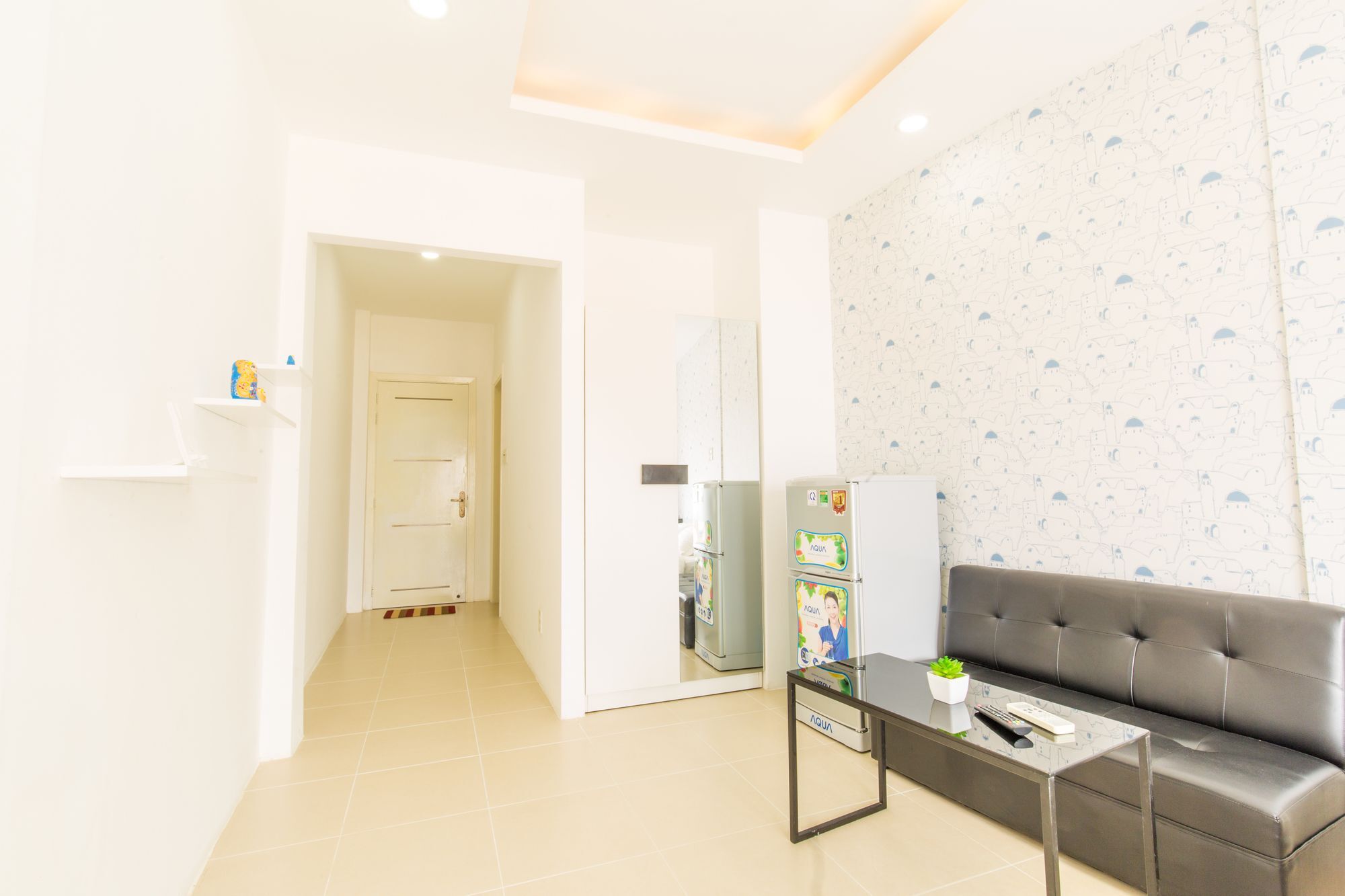 Qhome Saigon - Vo Tan