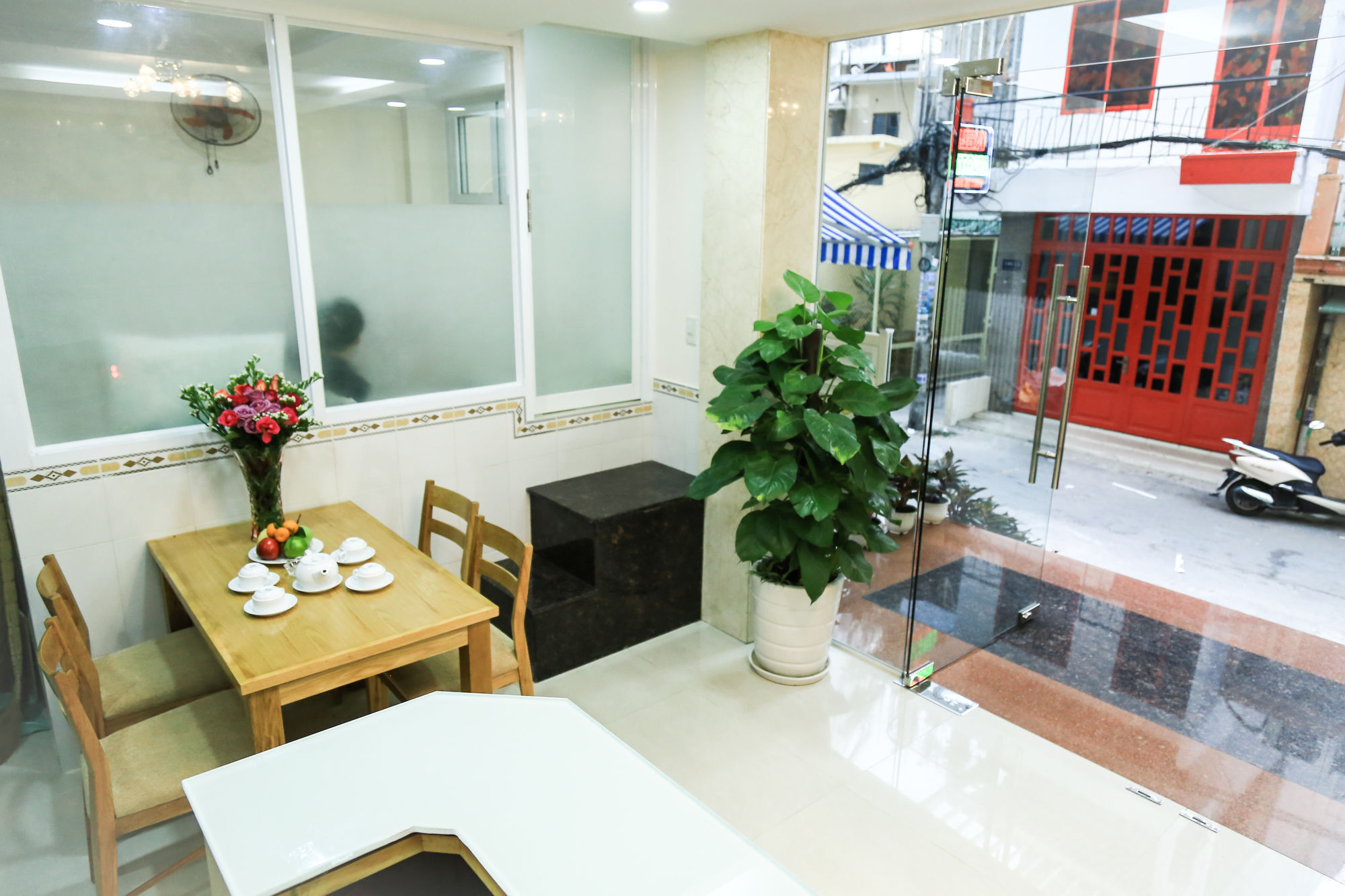 Kelly Serviced Apartment *