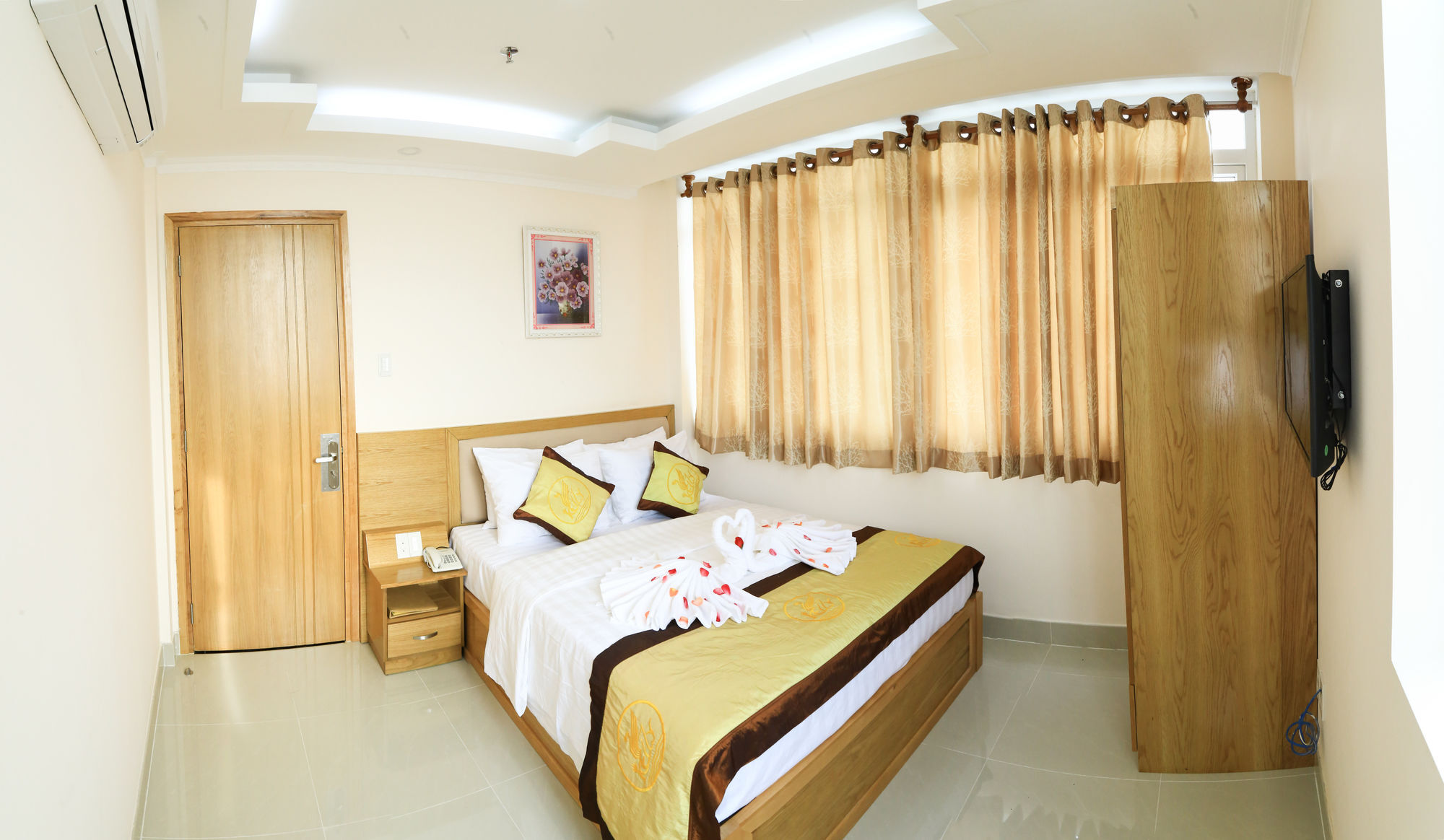 Kelly Serviced Apartment *