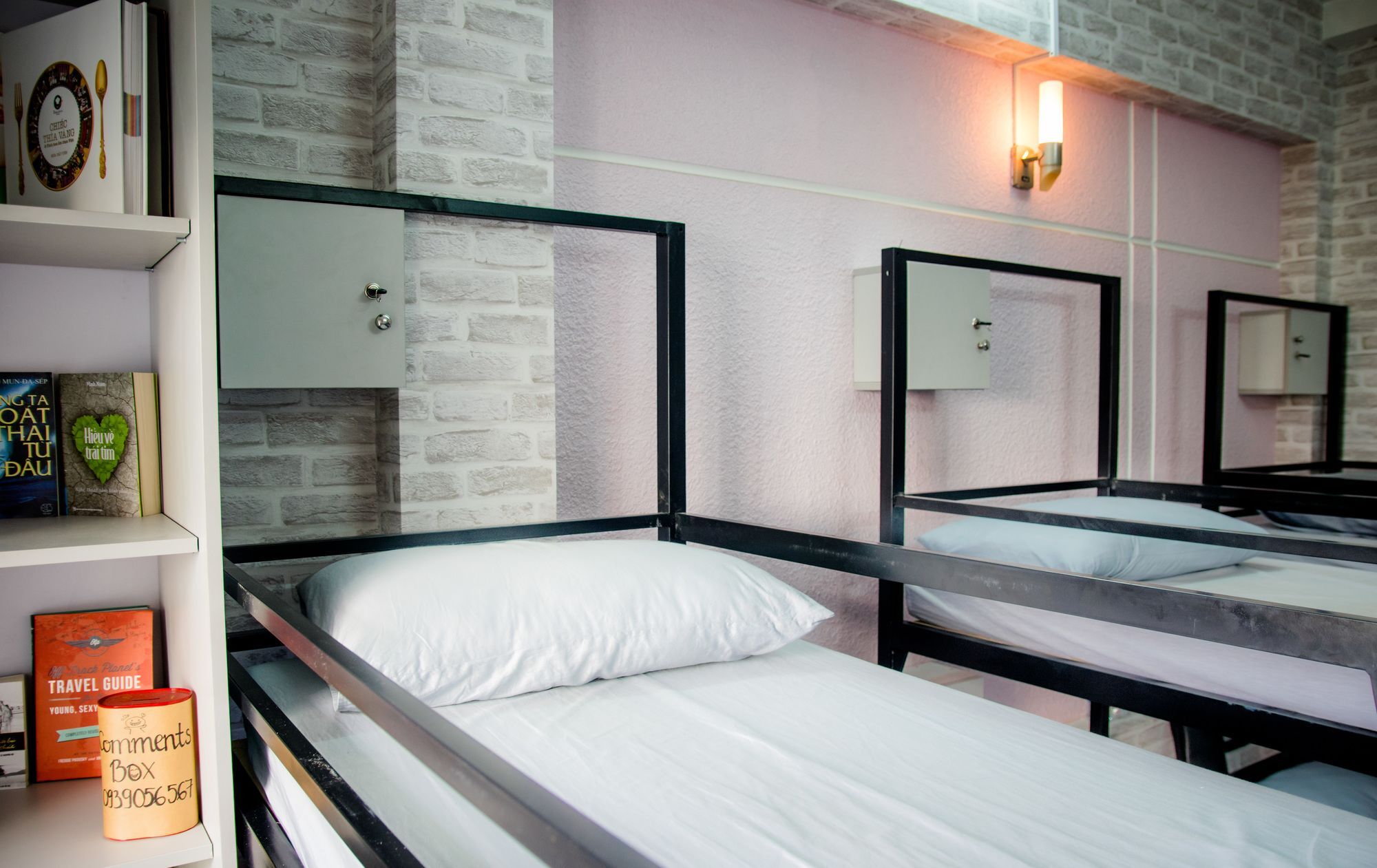 S Phuot - 3a Lam Son, Ward 2, Tan Binh District Bed & Breakfast