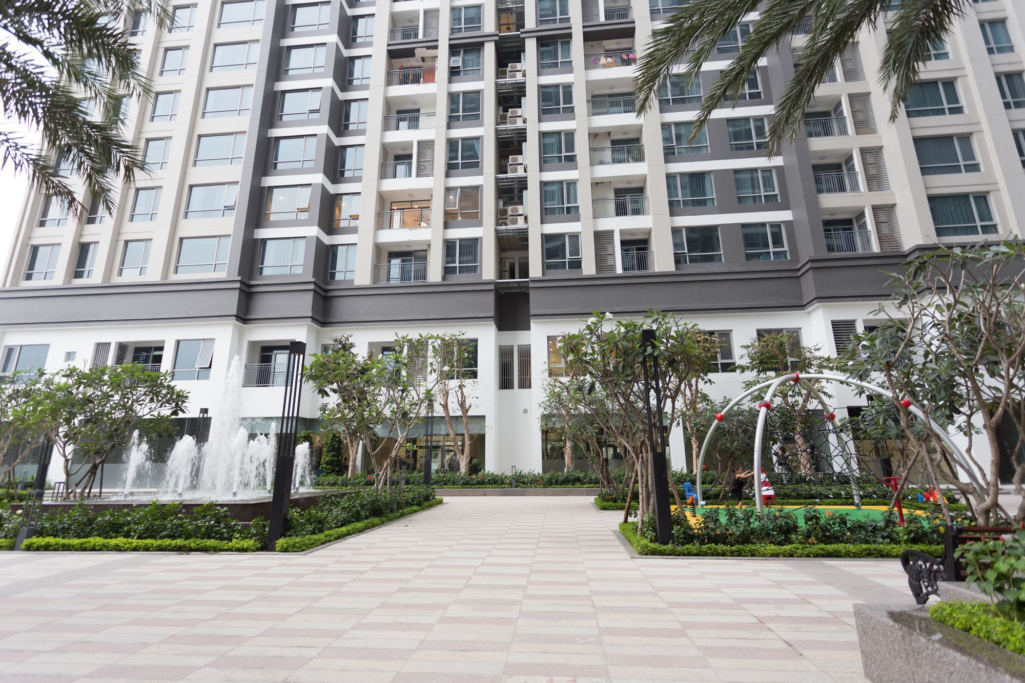 Kevin At Vinhomes Park Apartment