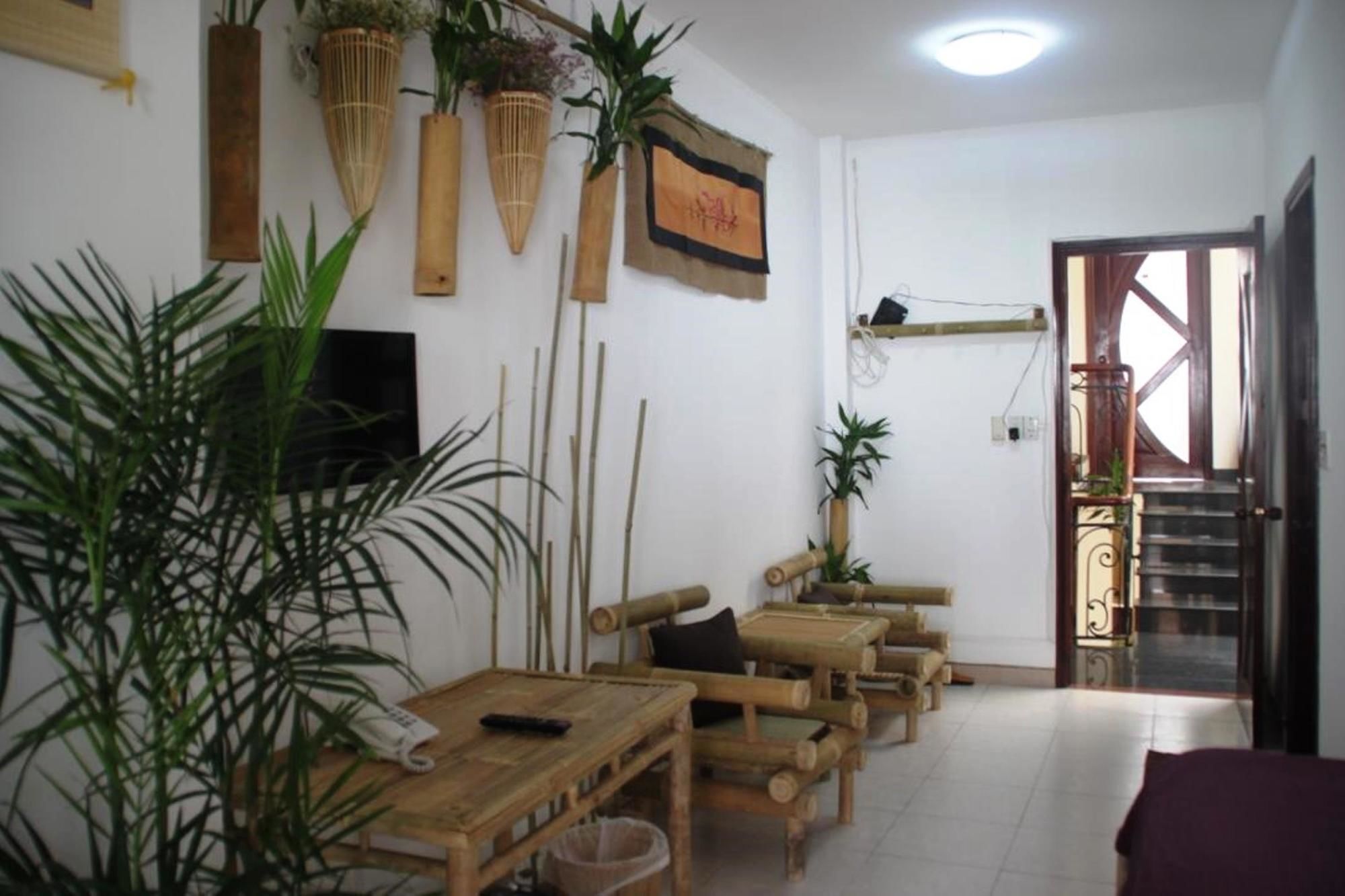 Hotel Nguyen Shack Saigon - Little Museum