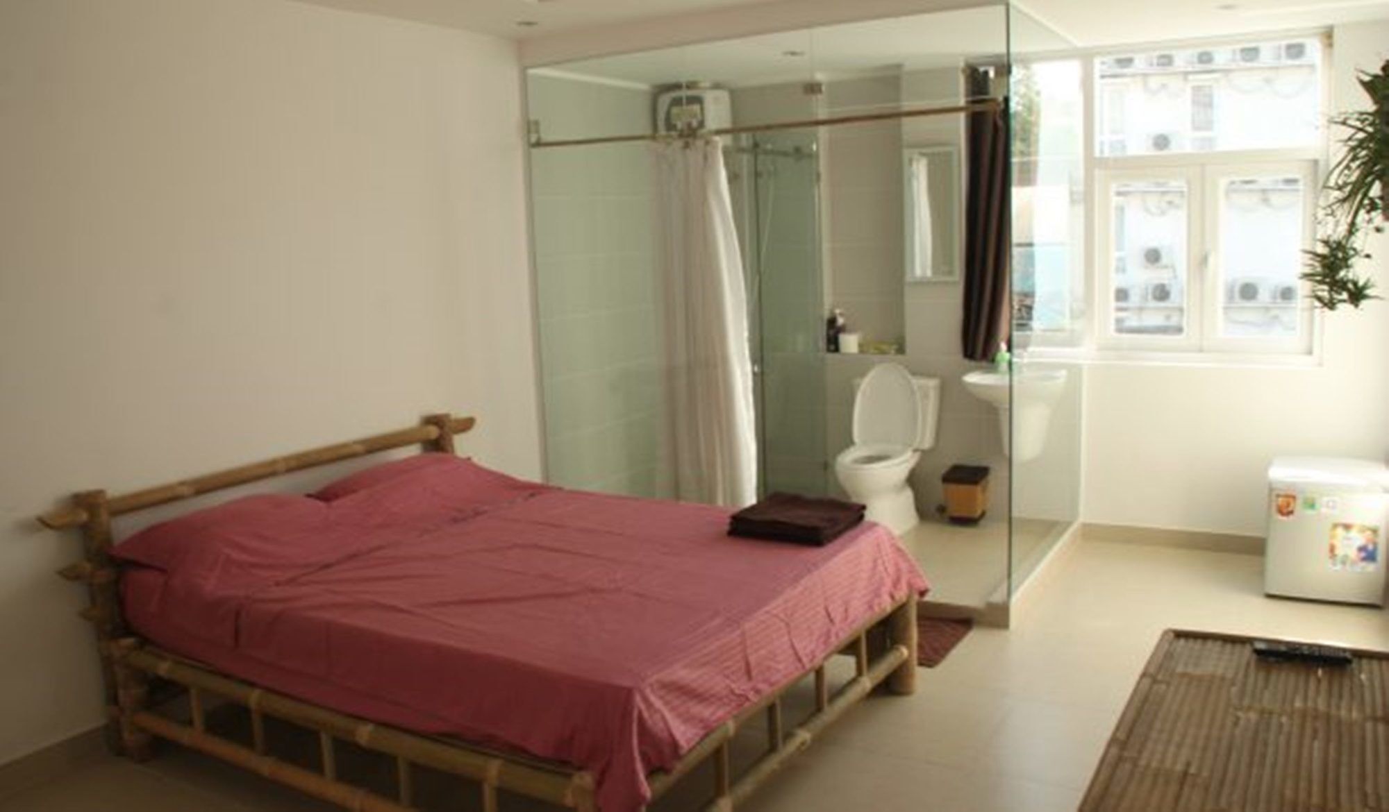 Nguyen Shack Saigon - Little Museum Hotel