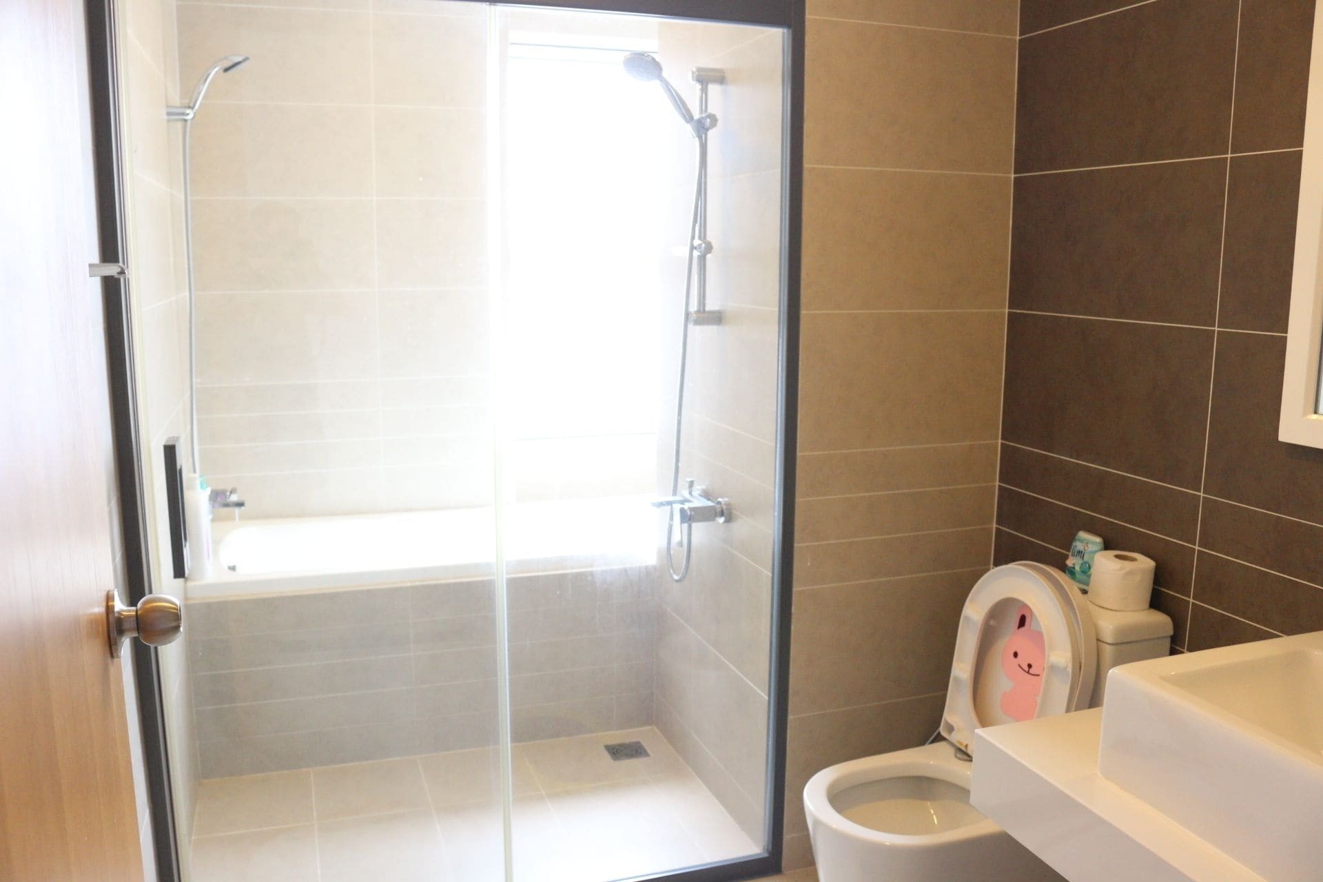 Beautiful Domain 2 Bedrooms Apartment *