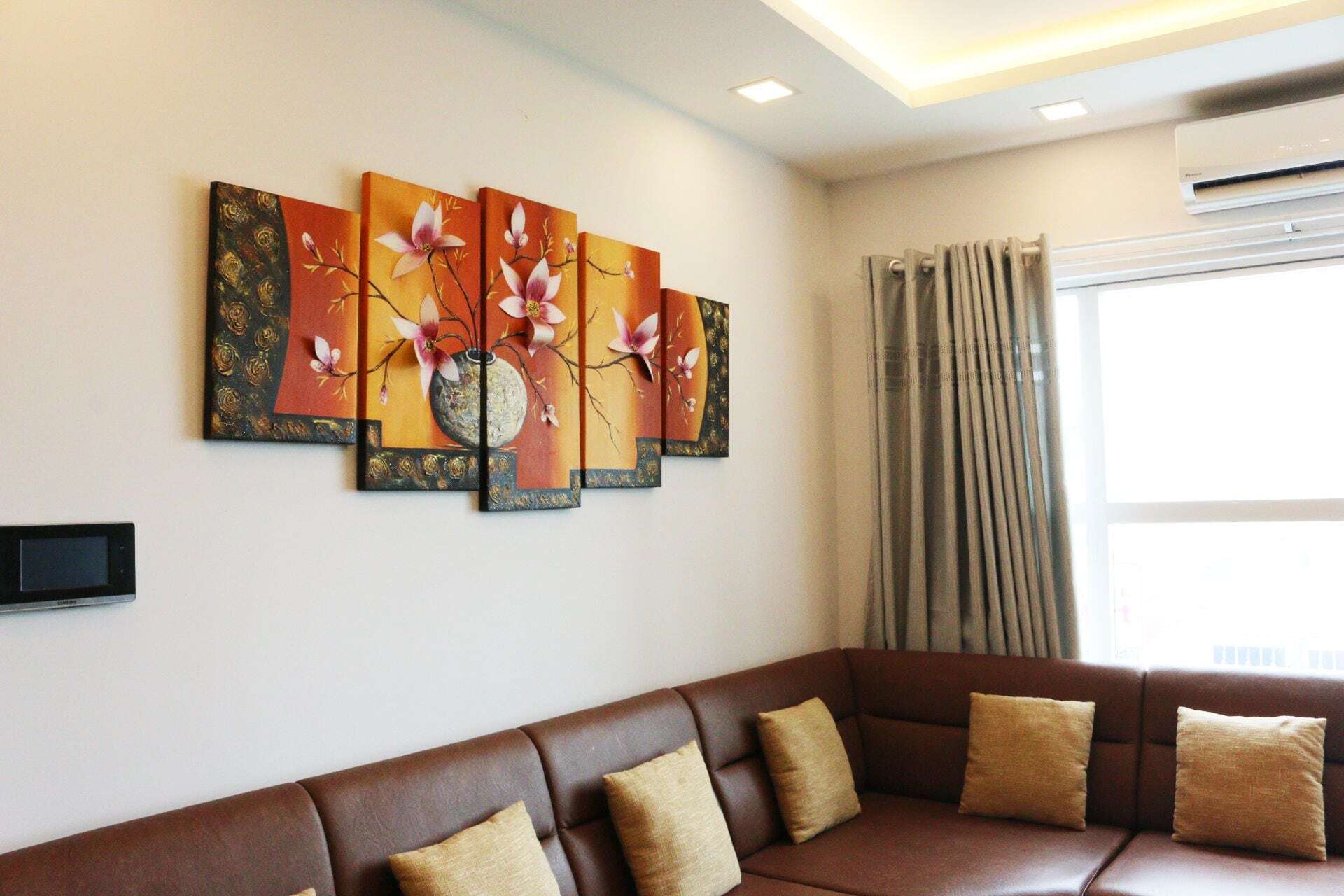Beautiful Domain 2 Bedrooms * Ho Chi Minh City