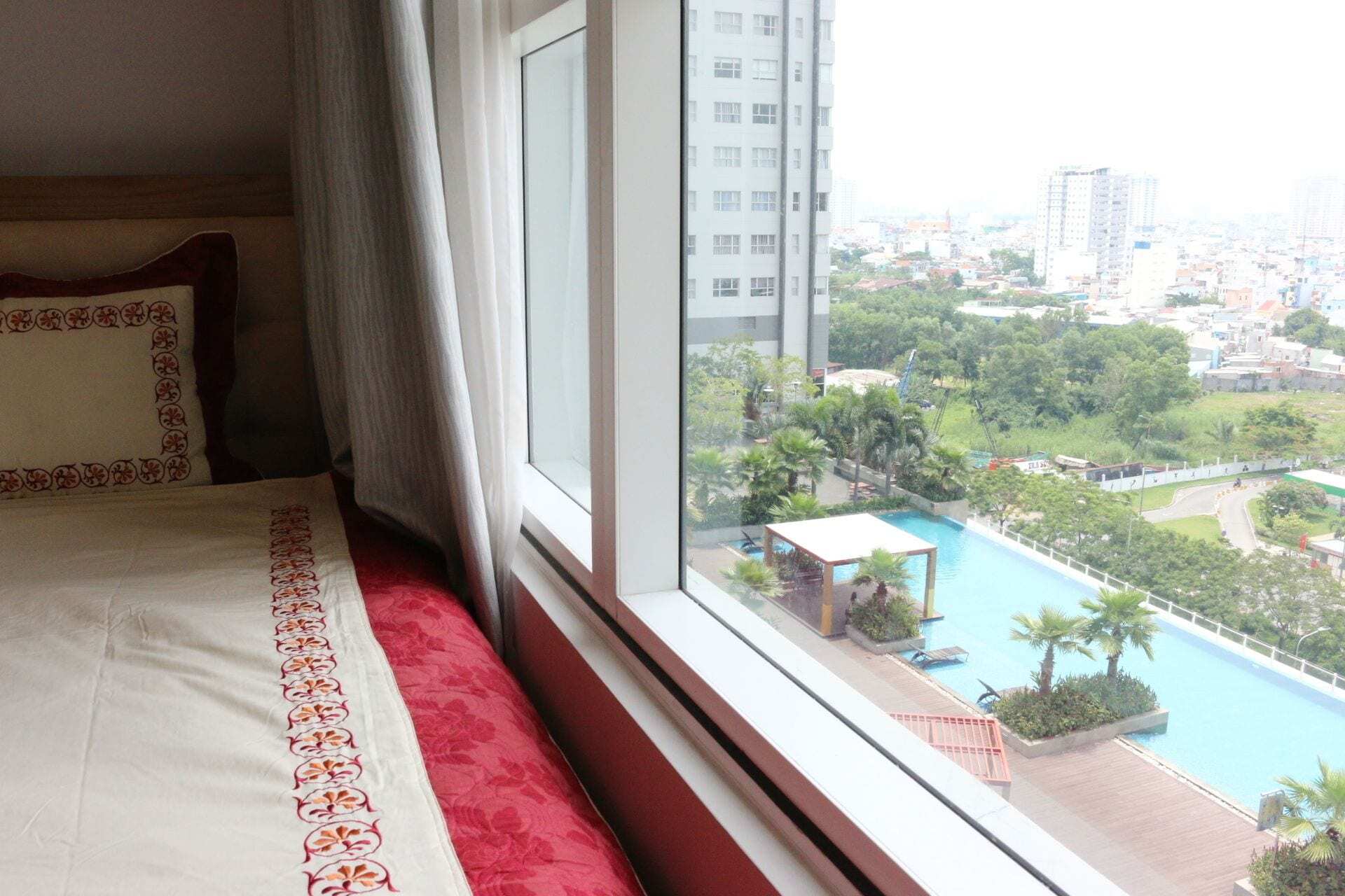 Beautiful Domain 2 Bedrooms Apartment *