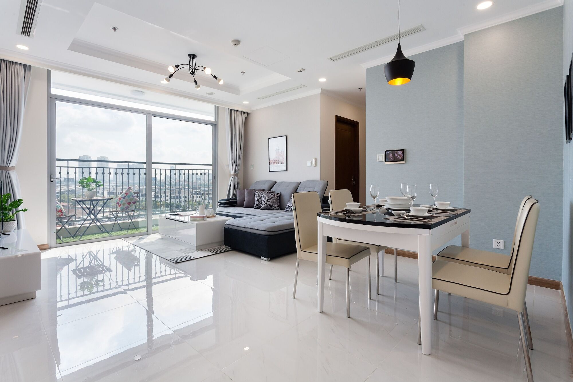 Far Eastern Park Apartment *