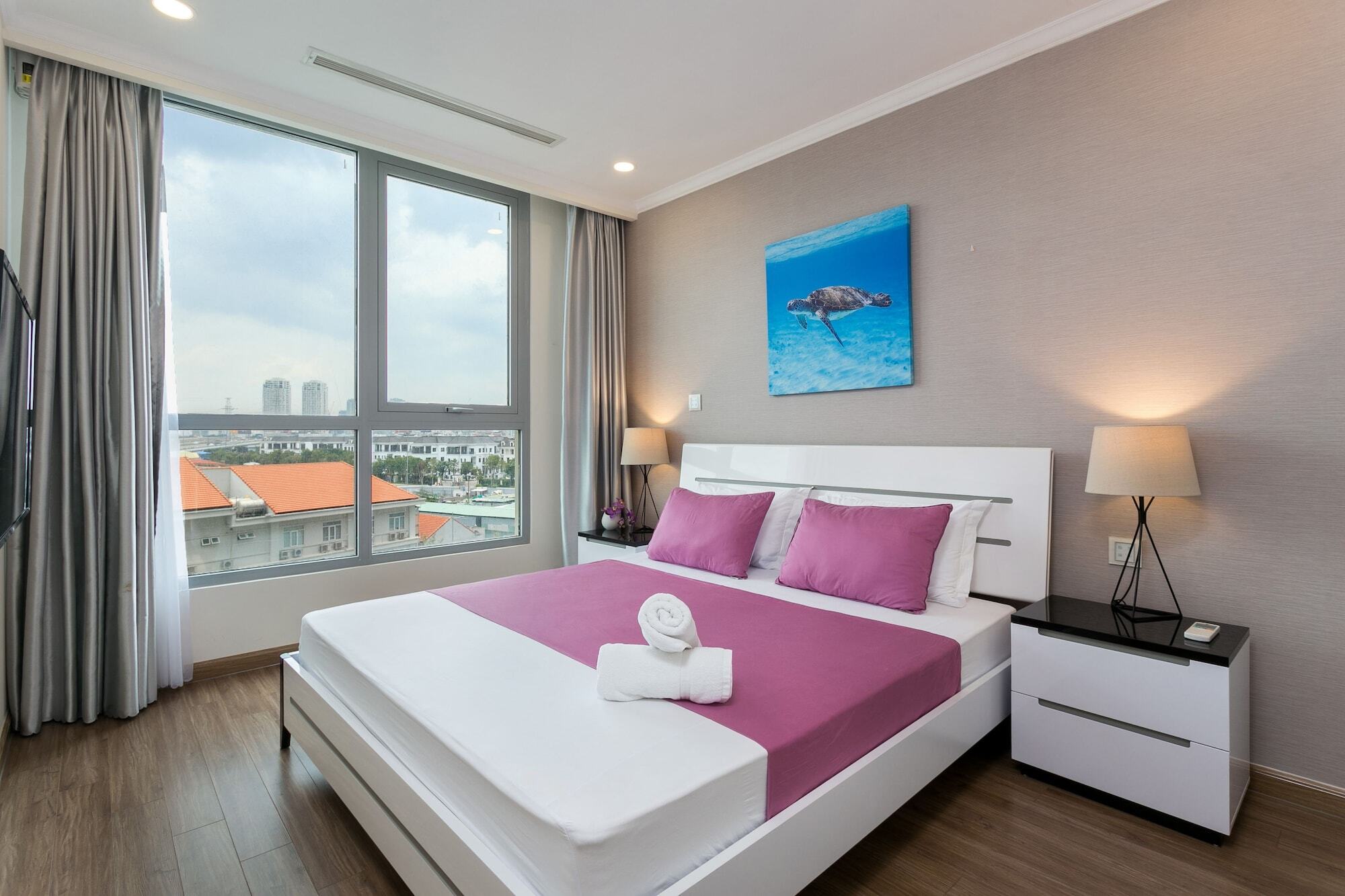 Far Eastern Park Apartment *