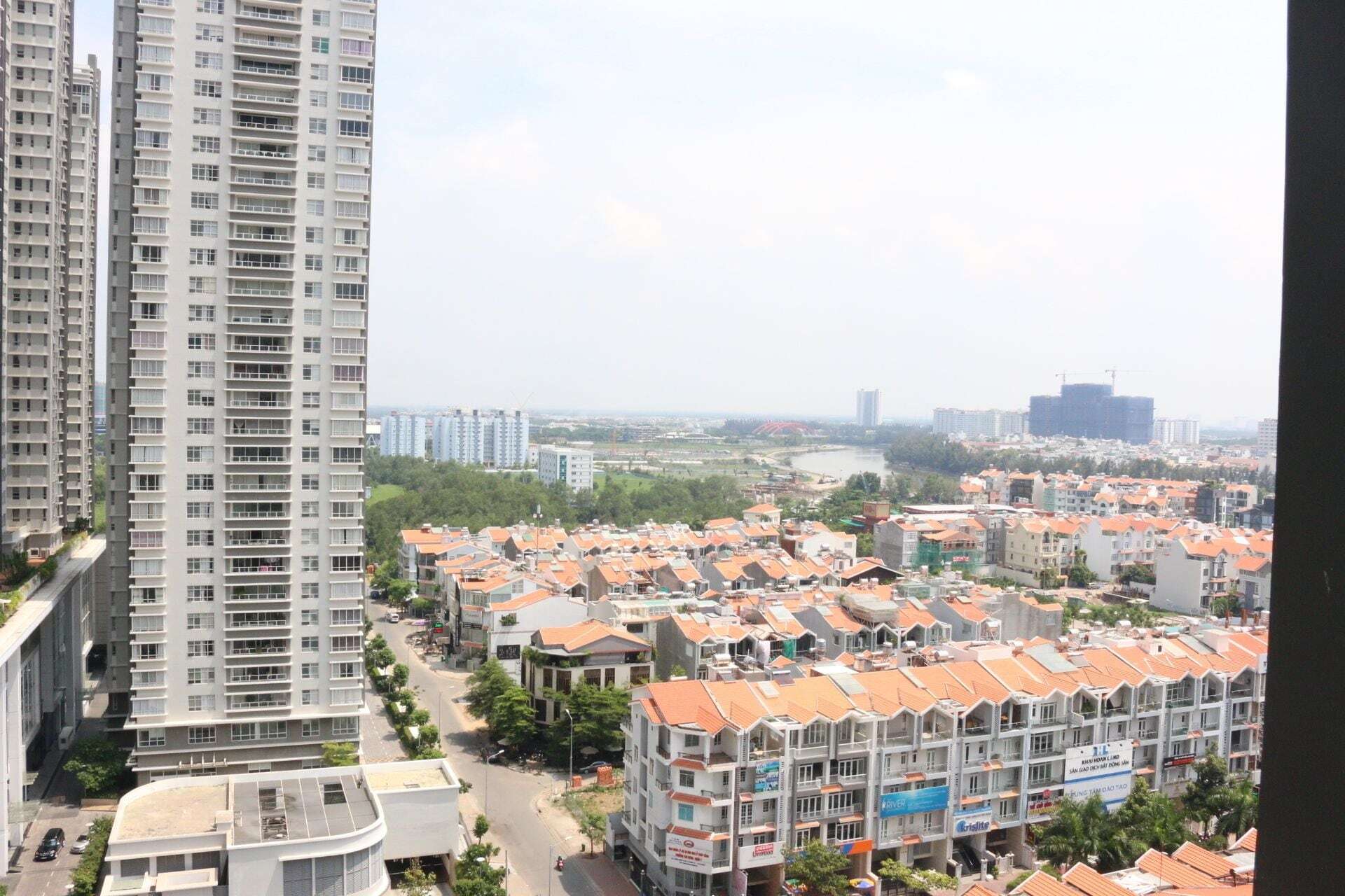 Beautiful Domain 2 Bedrooms Apartment *