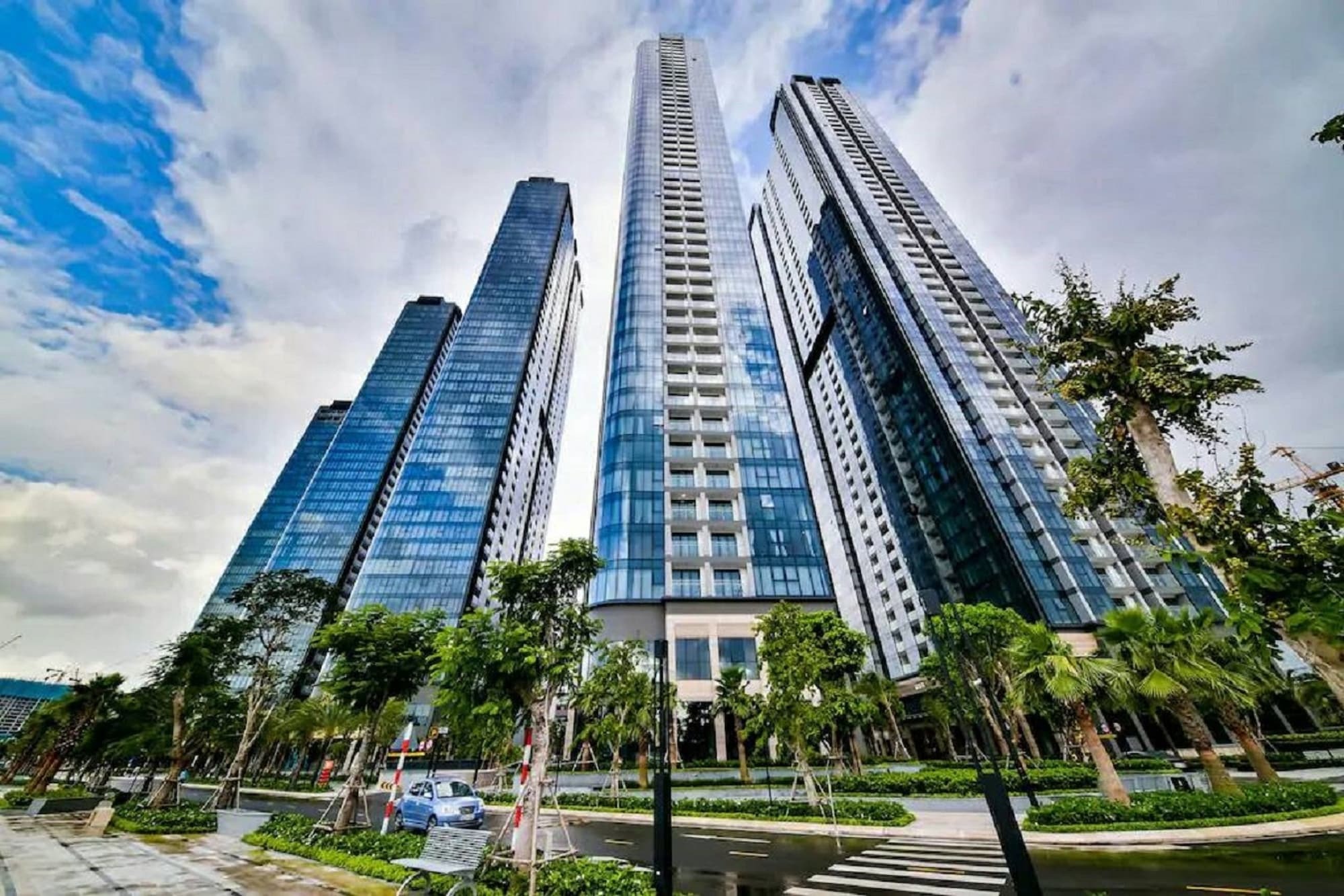 Pangsapuri Saigon House Vinhomes Golden River Bandar Ho Chi Minh