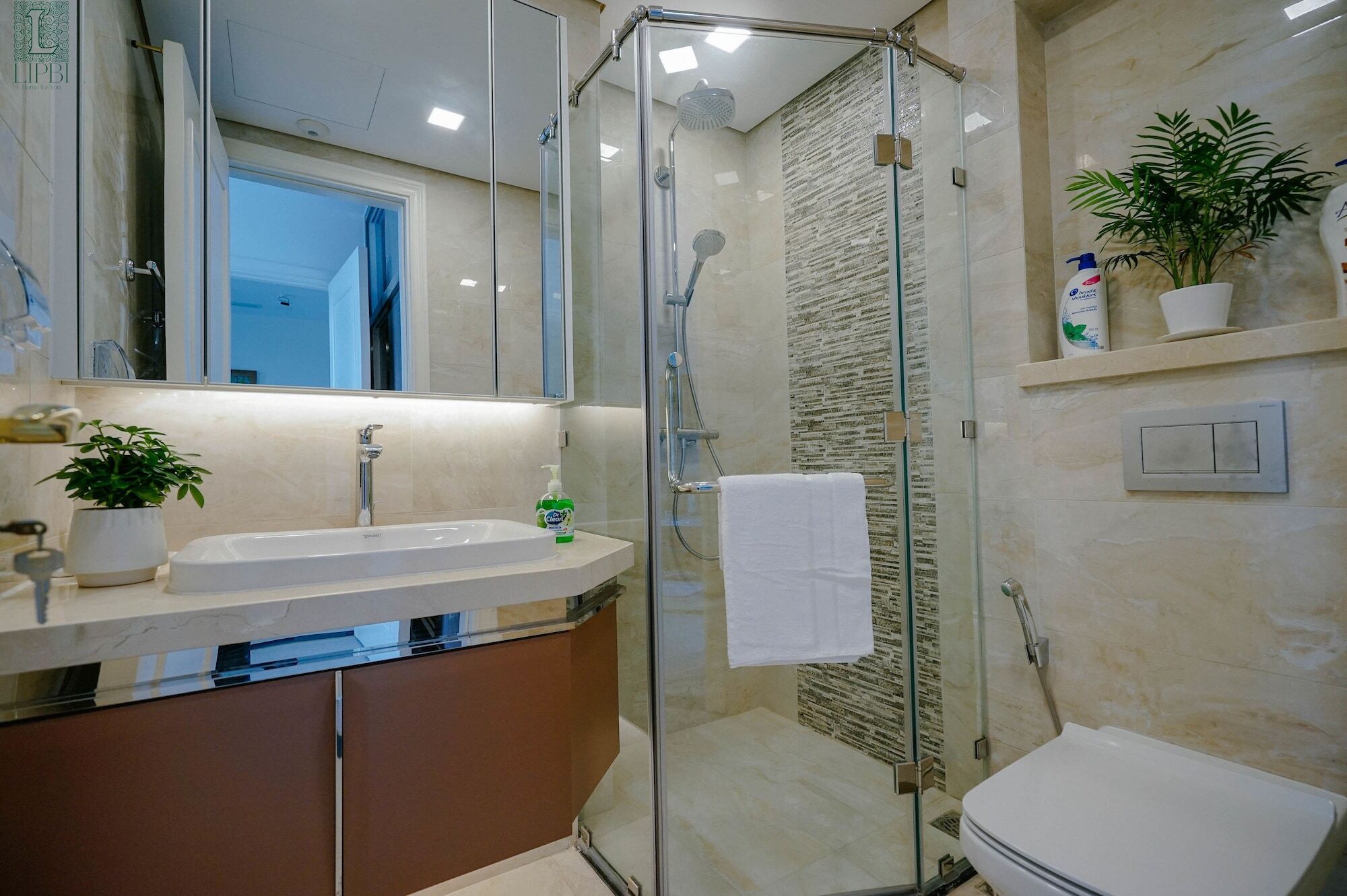 Lipbi Home-central Luxury Apartment *