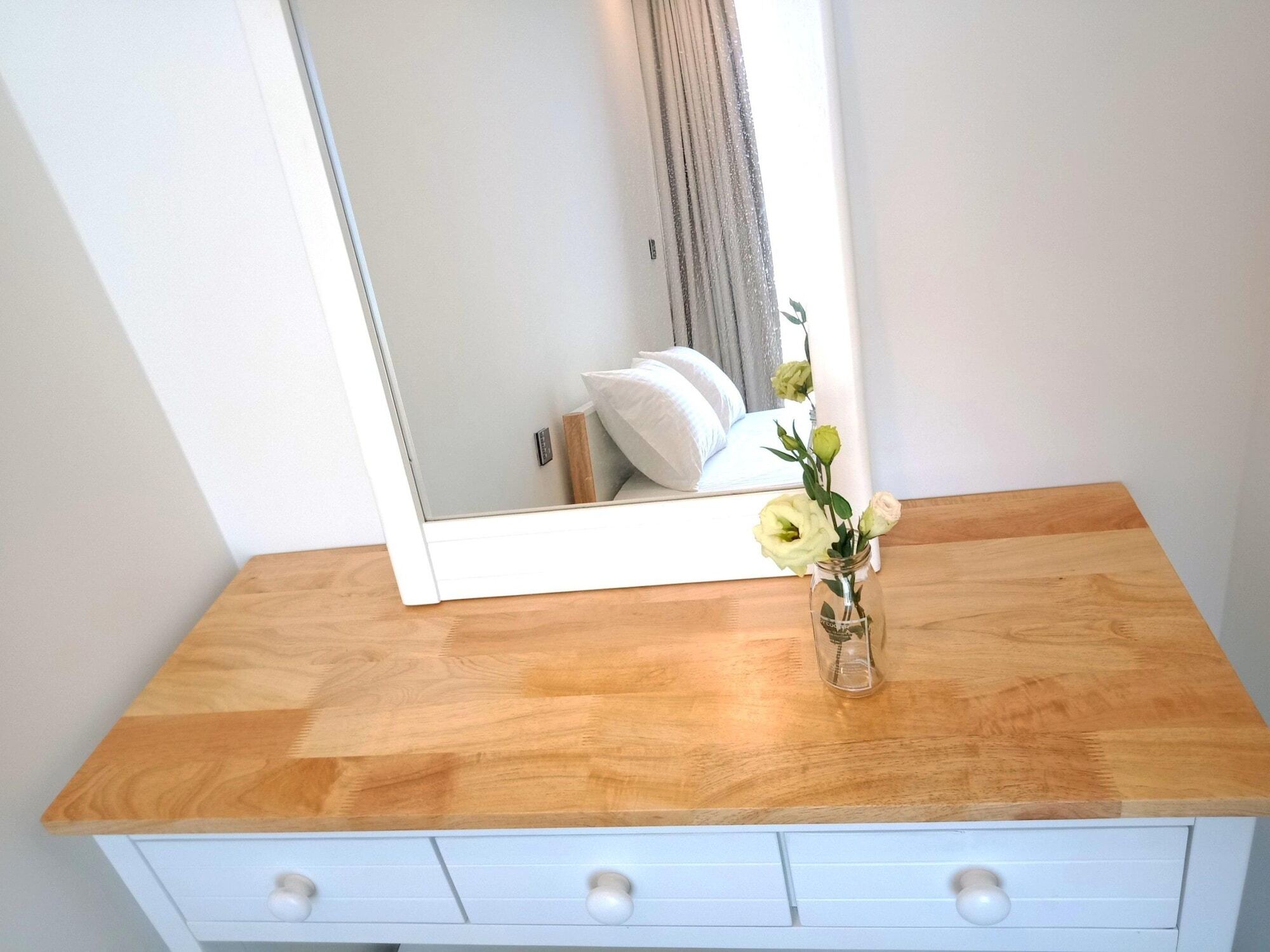 Saigon House Vinhomes Golden River * Bandar Ho Chi Minh