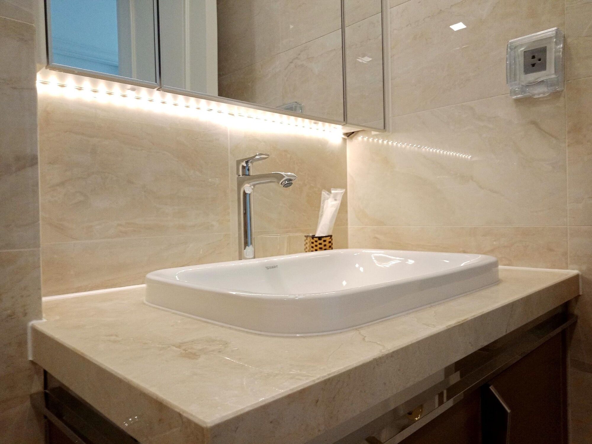 Pangsapuri Saigon House Vinhomes Golden River