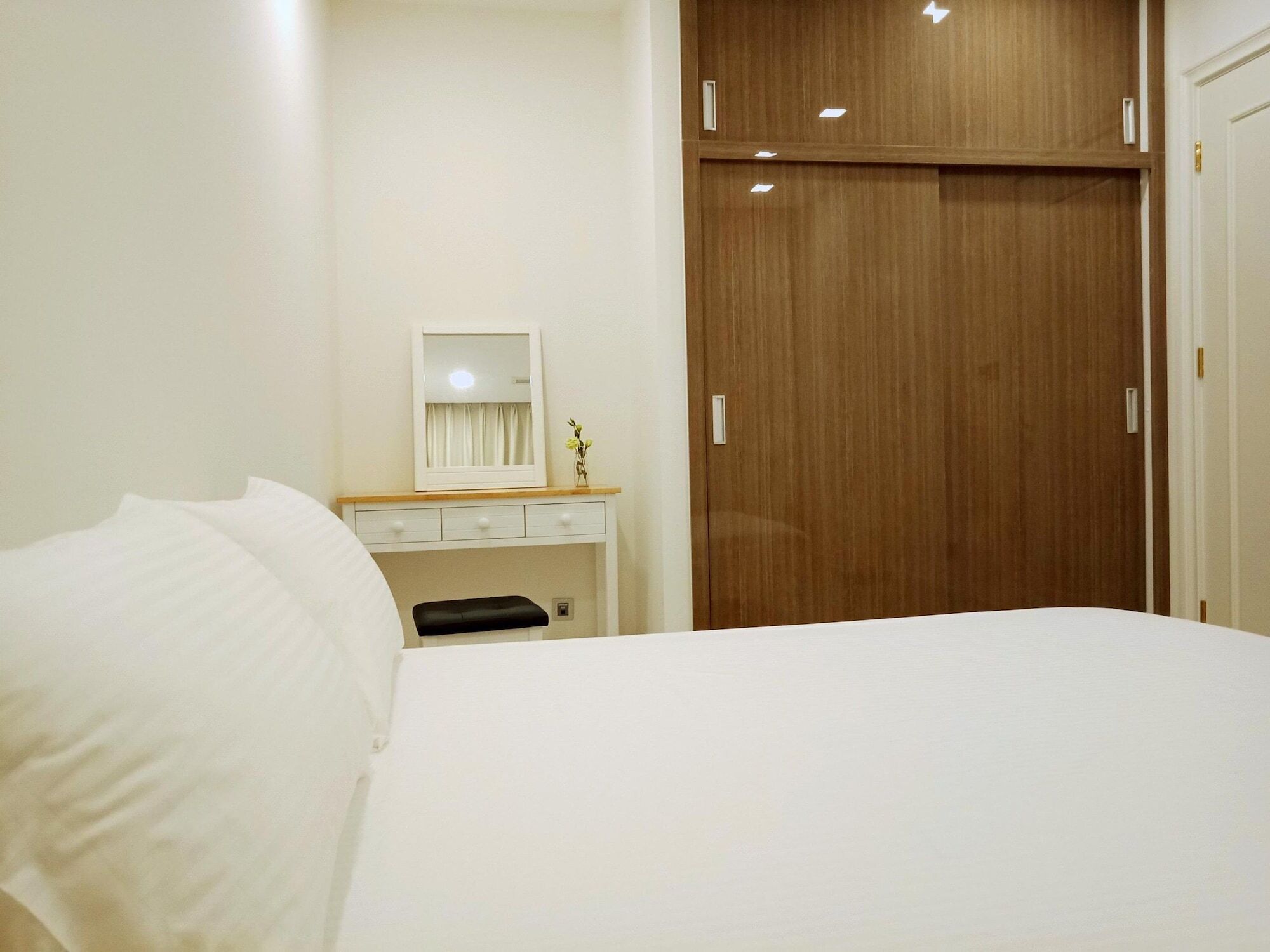 Saigon House Vinhomes Golden River Bandar Ho Chi Minh
